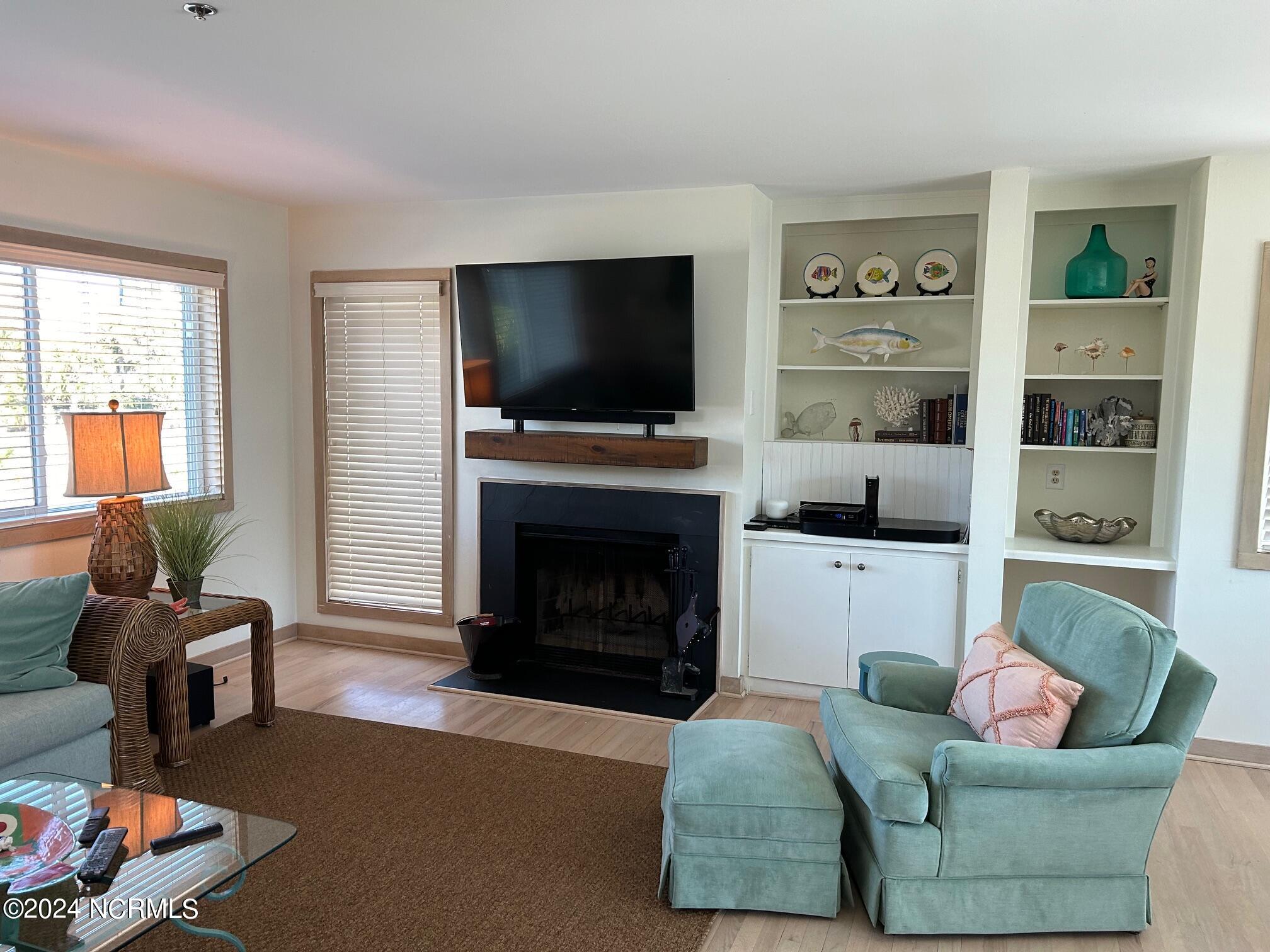 10 Sea Oats Lane Property Photo 3