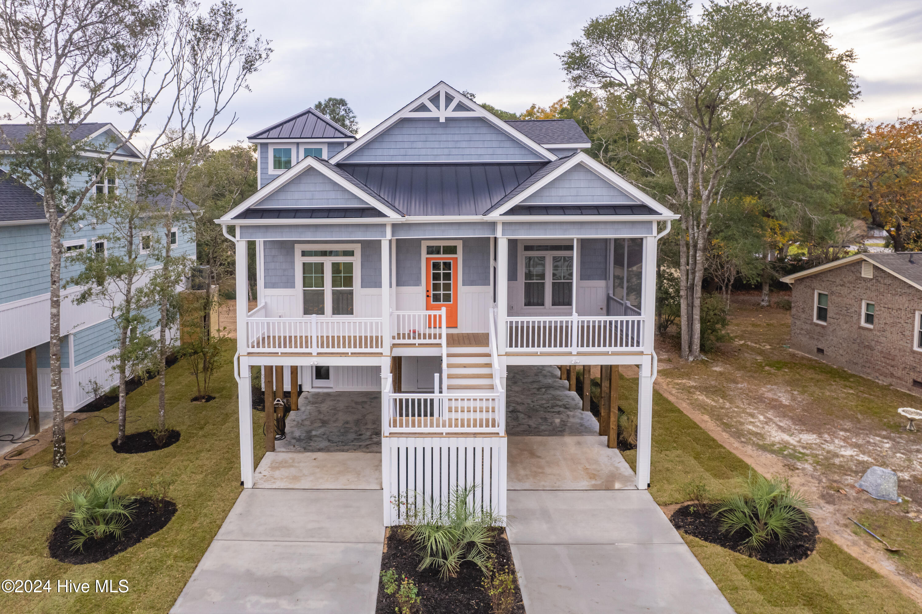 1605 E Oak Island Drive Property Photo 45