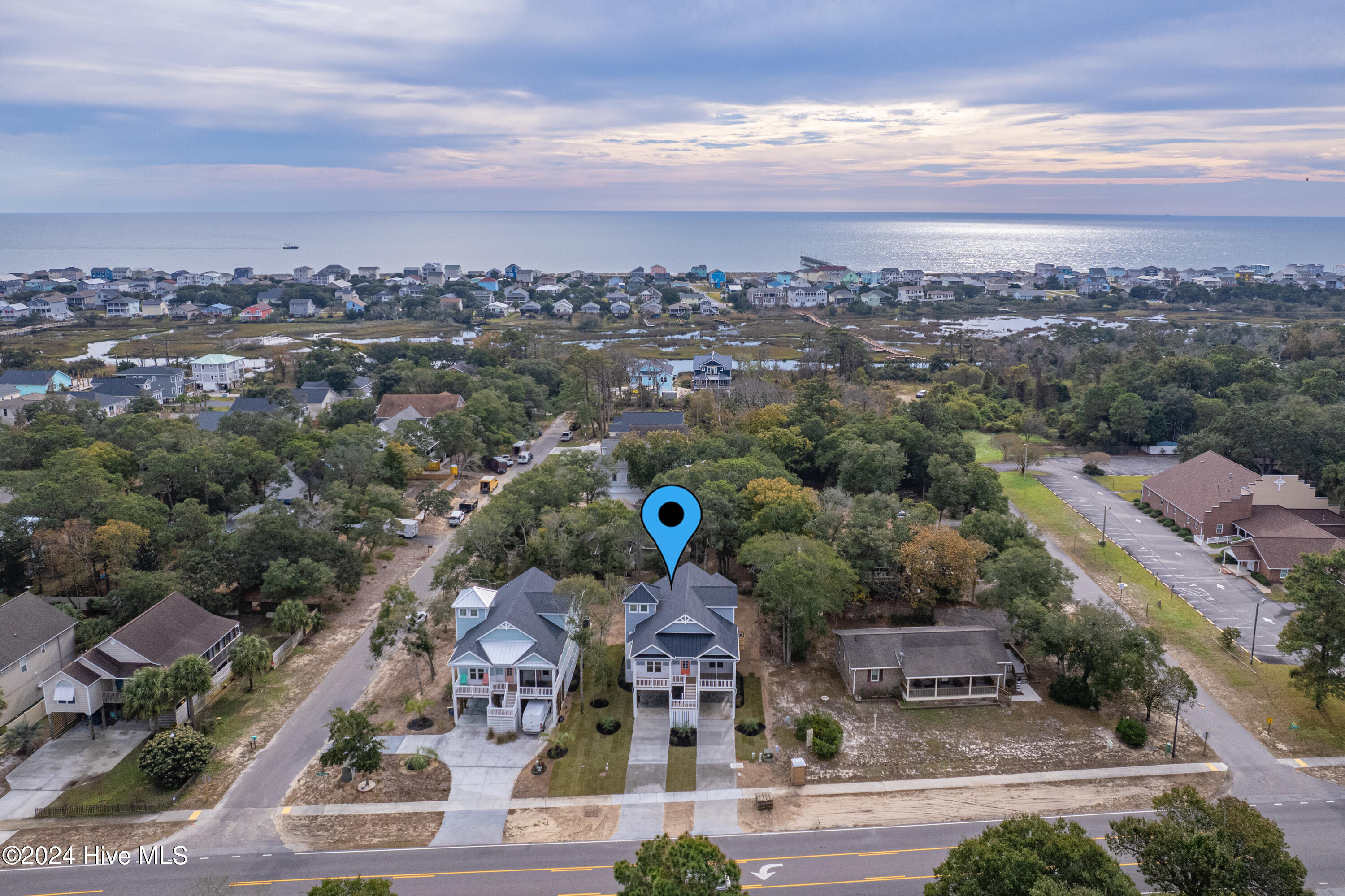 1605 E Oak Island Drive Property Photo 46