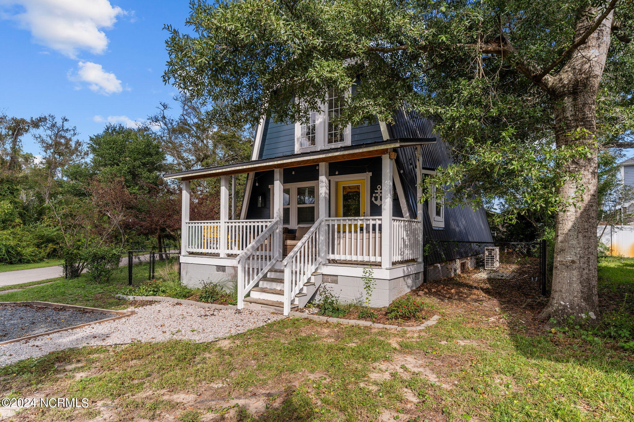 412 Womble Street Property Photo 1