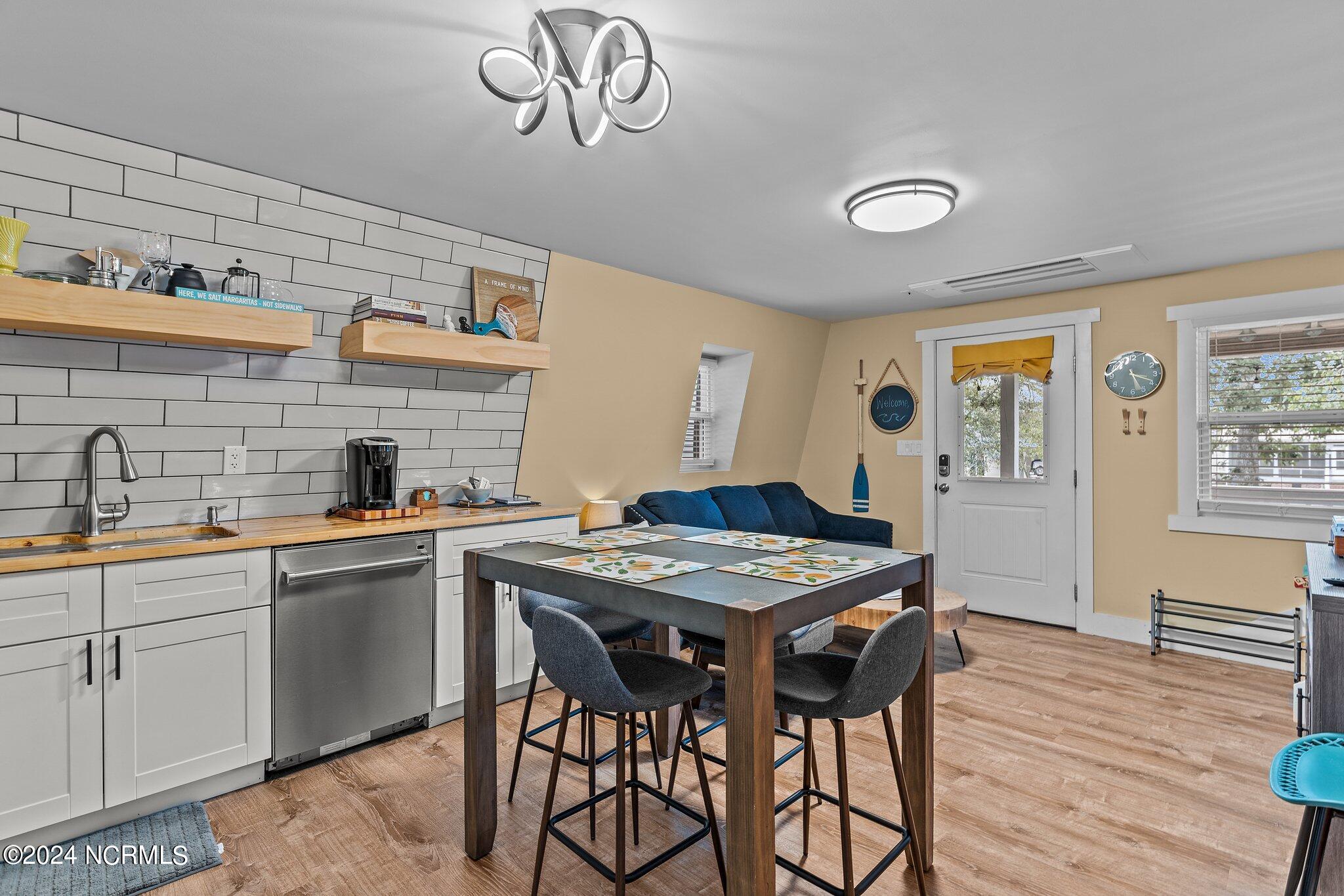 412 Womble Street Property Photo 11
