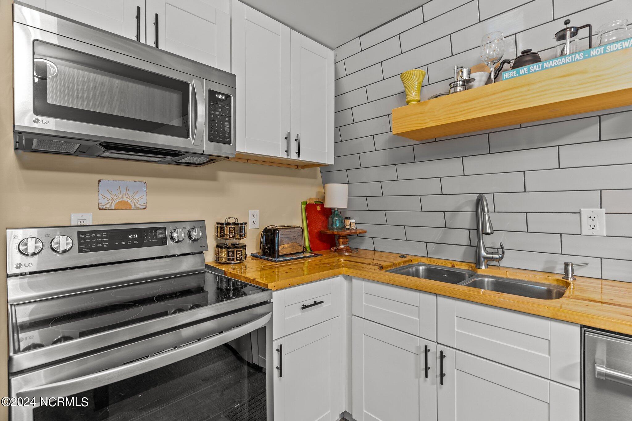 412 Womble Street Property Photo 13