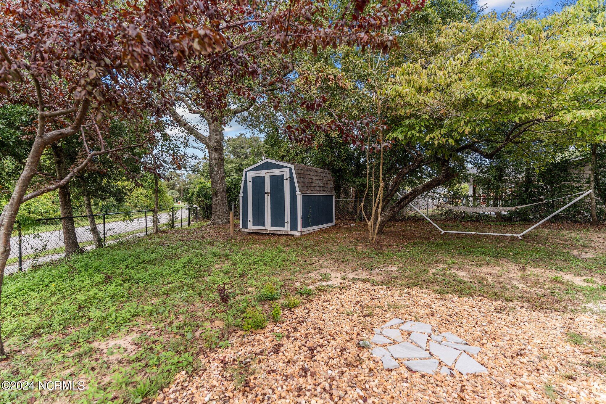 412 Womble Street Property Photo 35