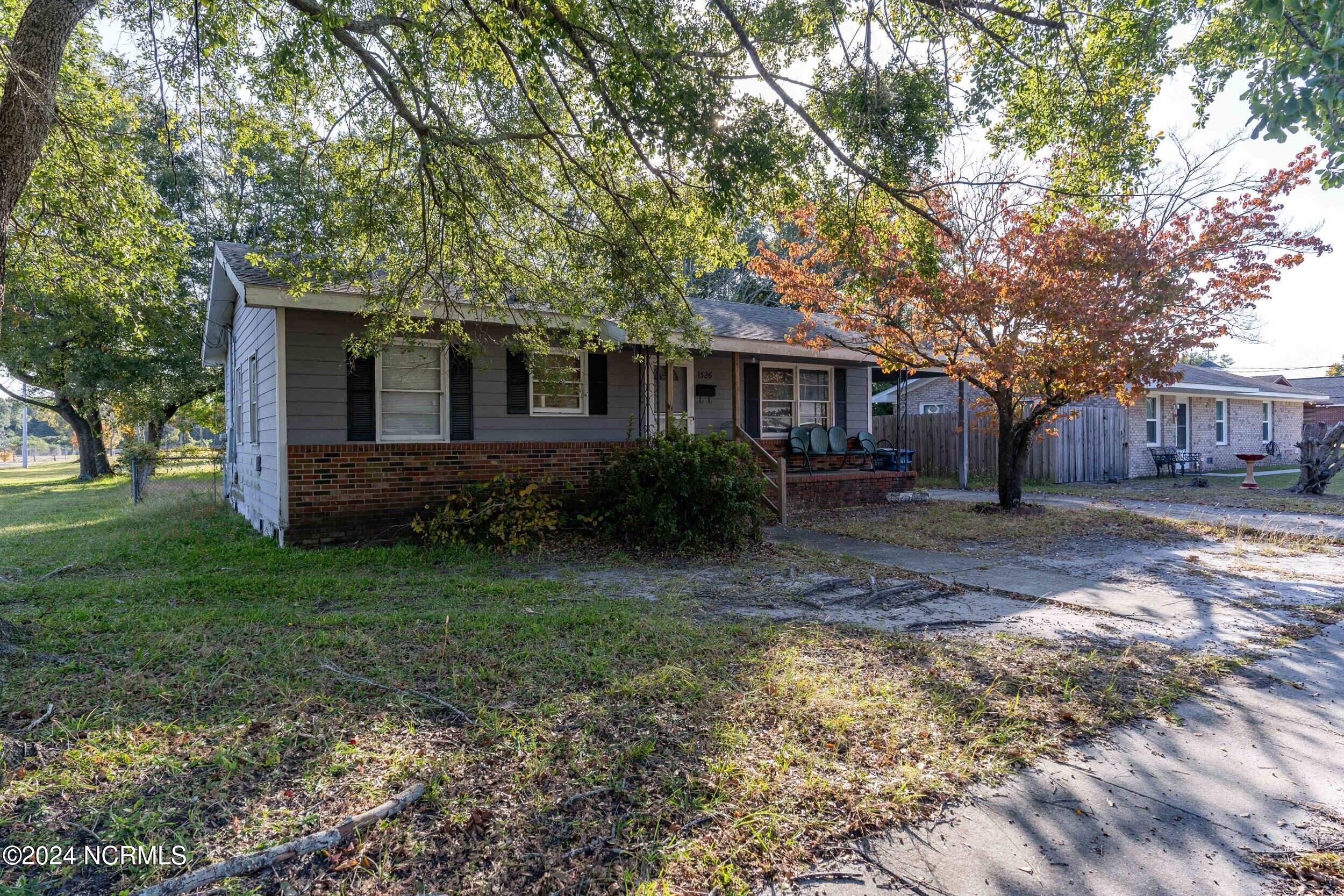 1326 N 7th Street Property Photo 1