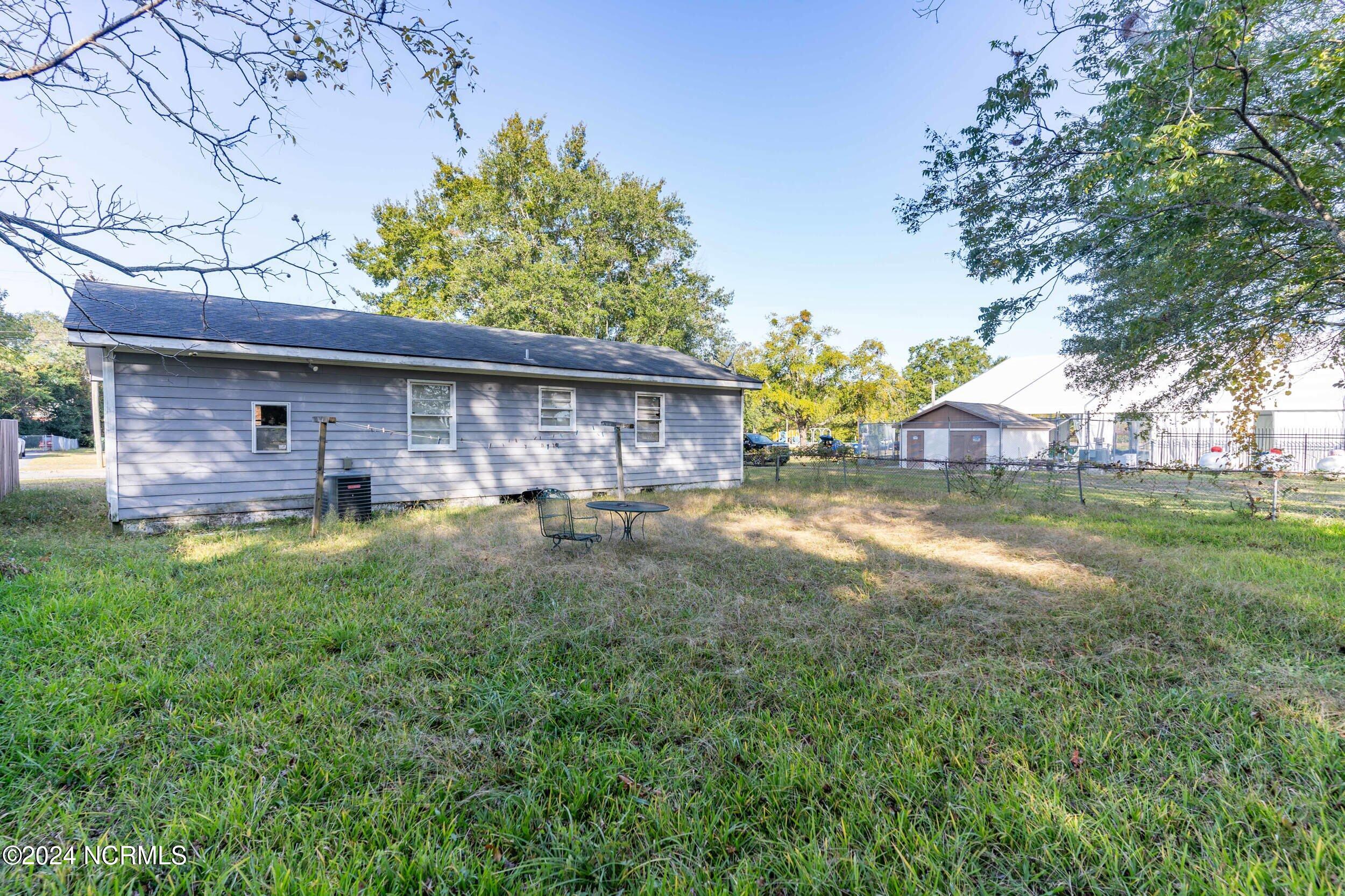 1326 N 7th Street Property Photo 5