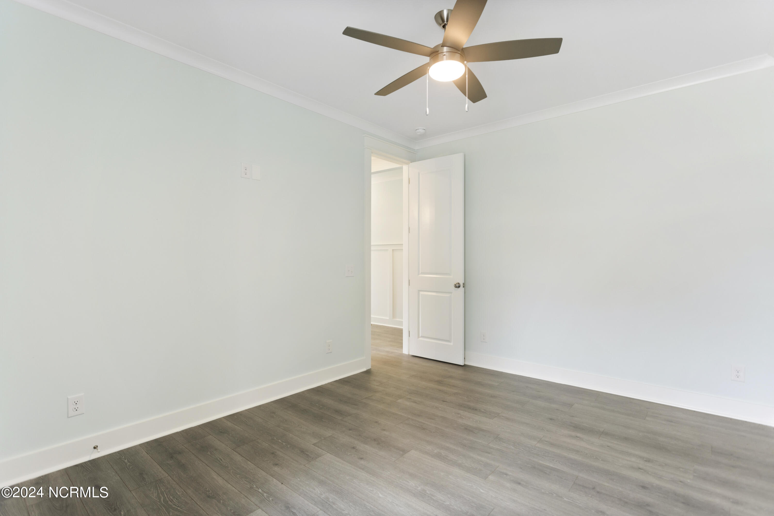 2058 Greenside Manor Drive Property Photo 27