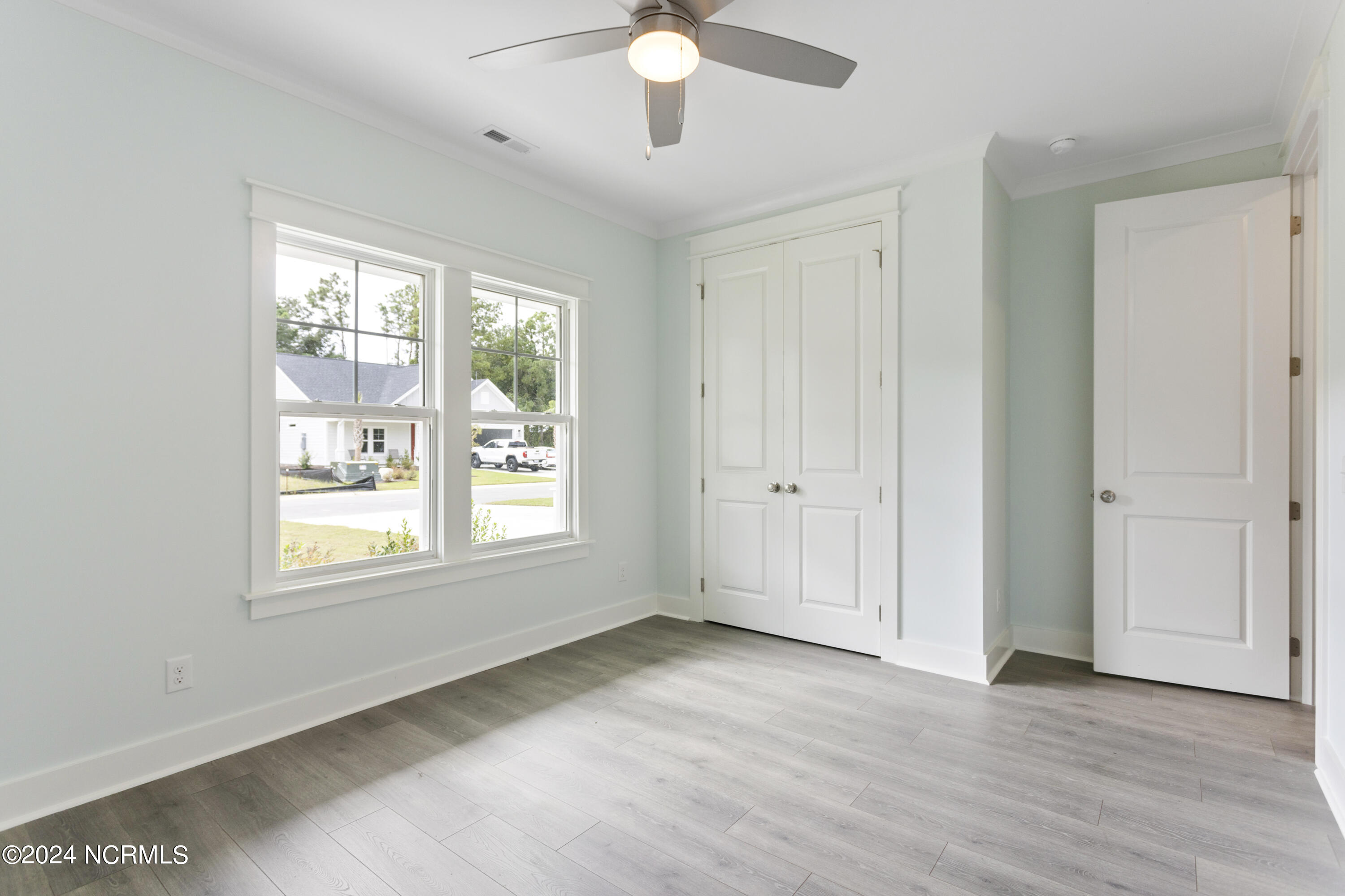 2058 Greenside Manor Drive Property Photo 31