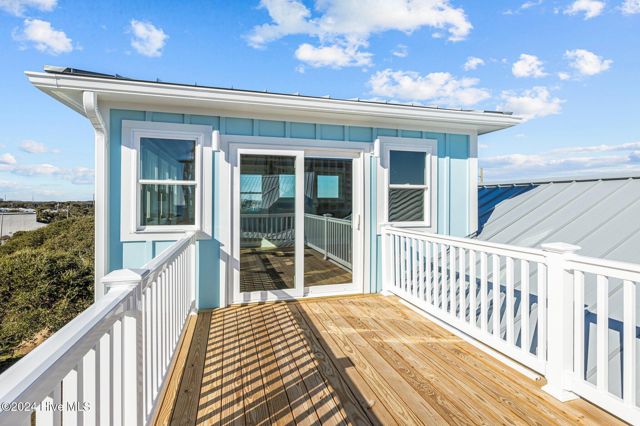 108 Ocean Bluff Drive . Property Photo 8