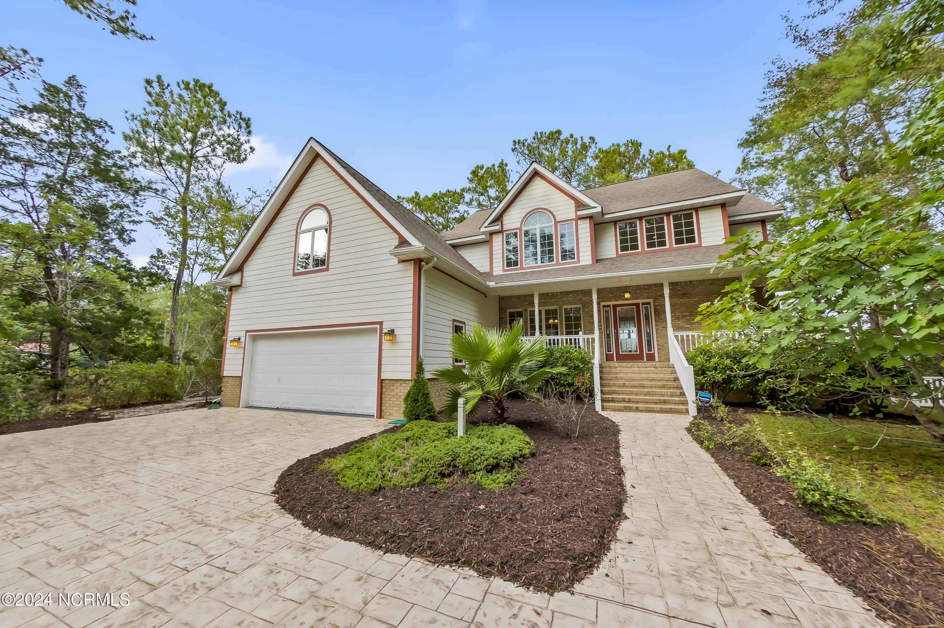 466 Bay Shores Road Property Photo 1