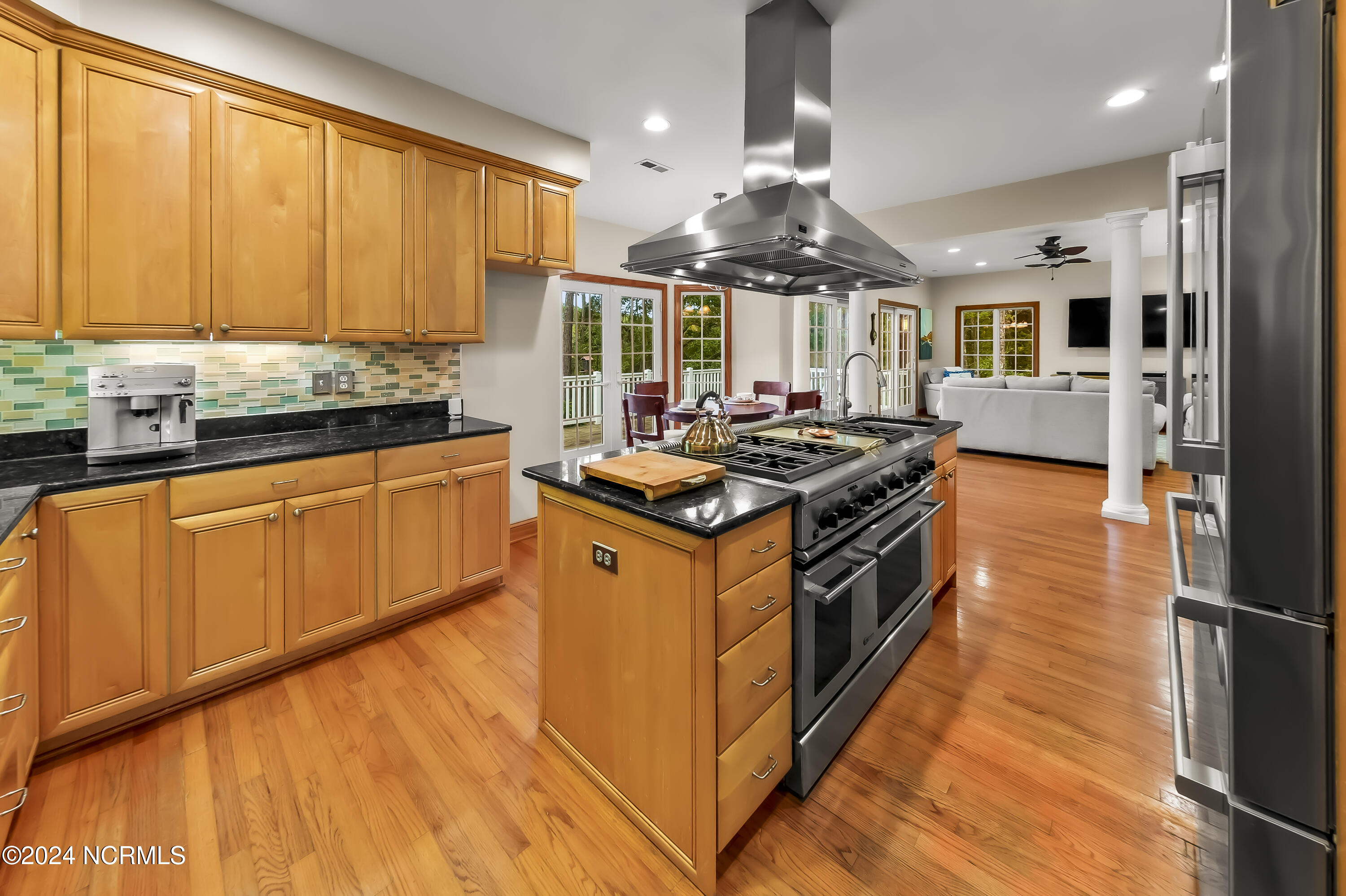 466 Bay Shores Road Property Photo 17