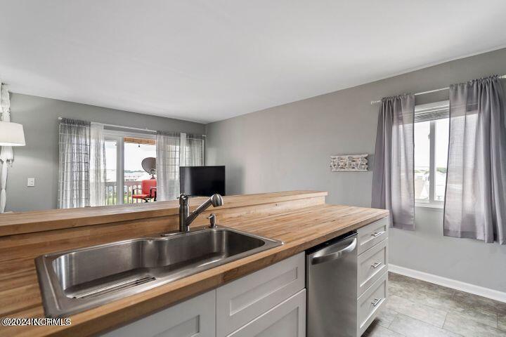 1600 Canal Drive Unit A19 Property Photo 11