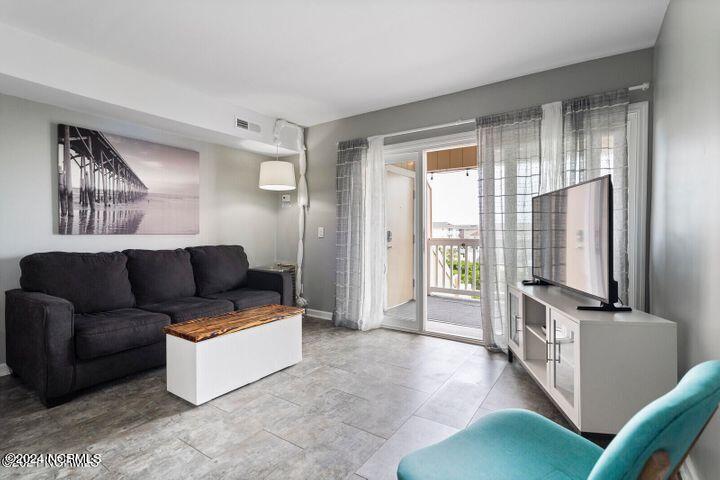 1600 Canal Drive Unit A19 Property Photo 14