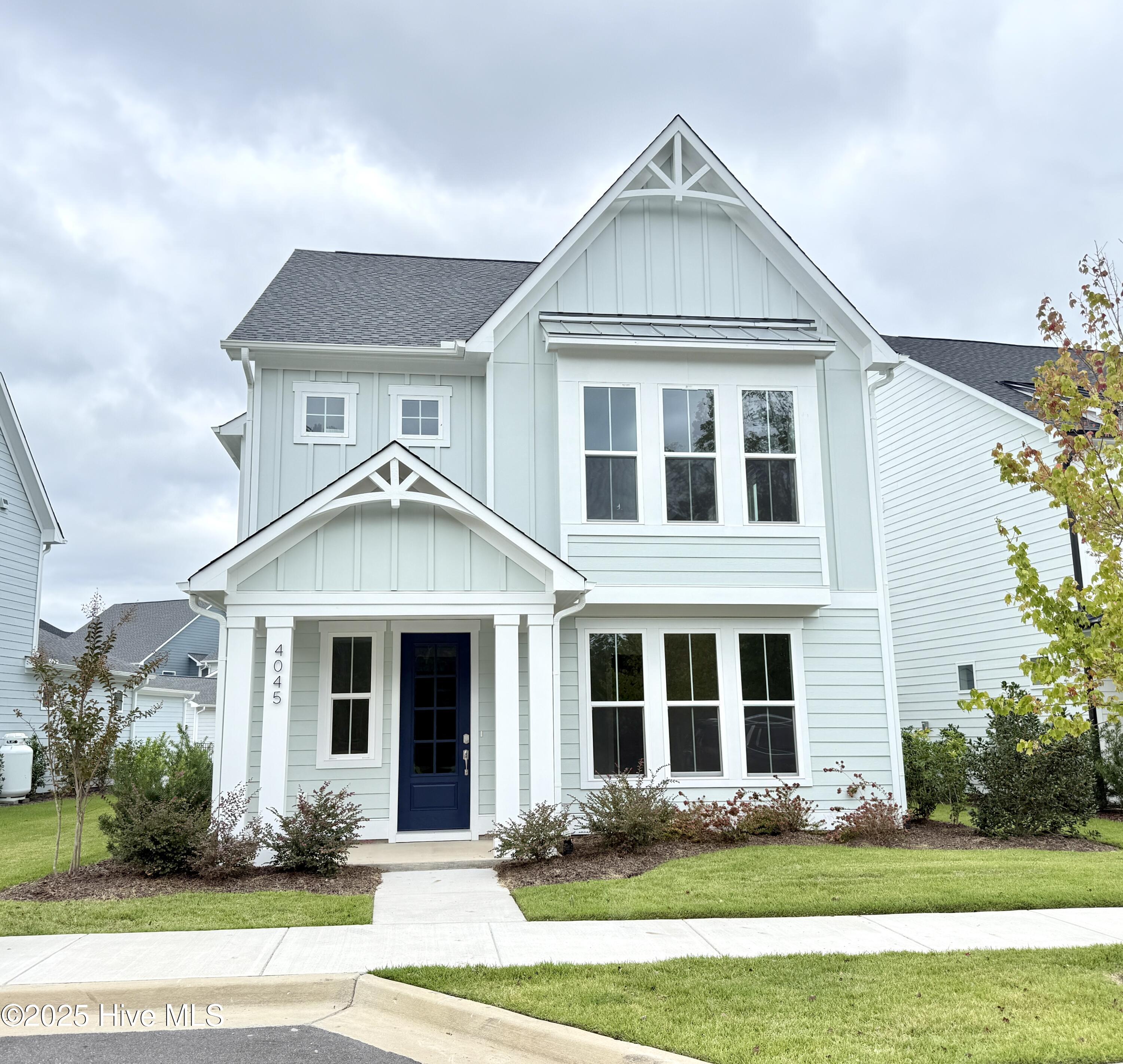 4045 Watersail Drive 133 Property Photo 1