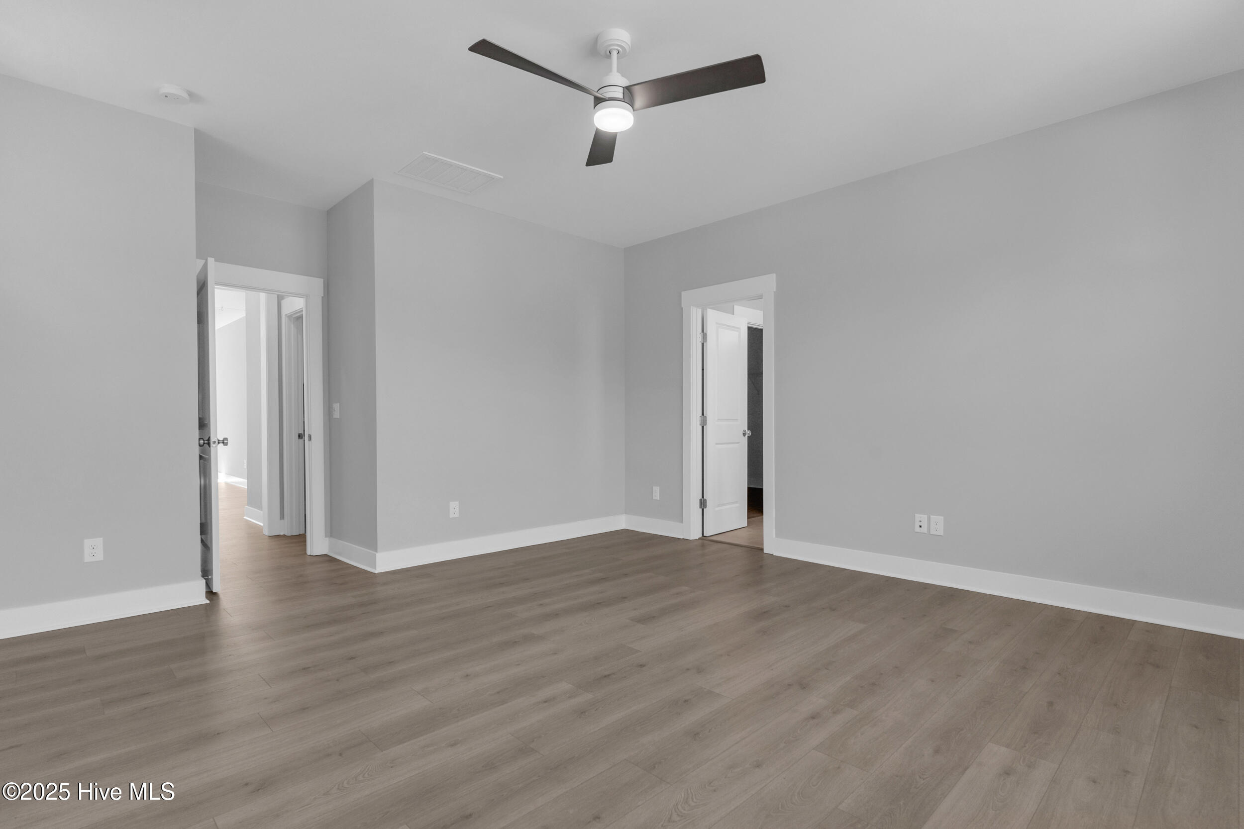 4045 Watersail Drive 133 Property Photo 29