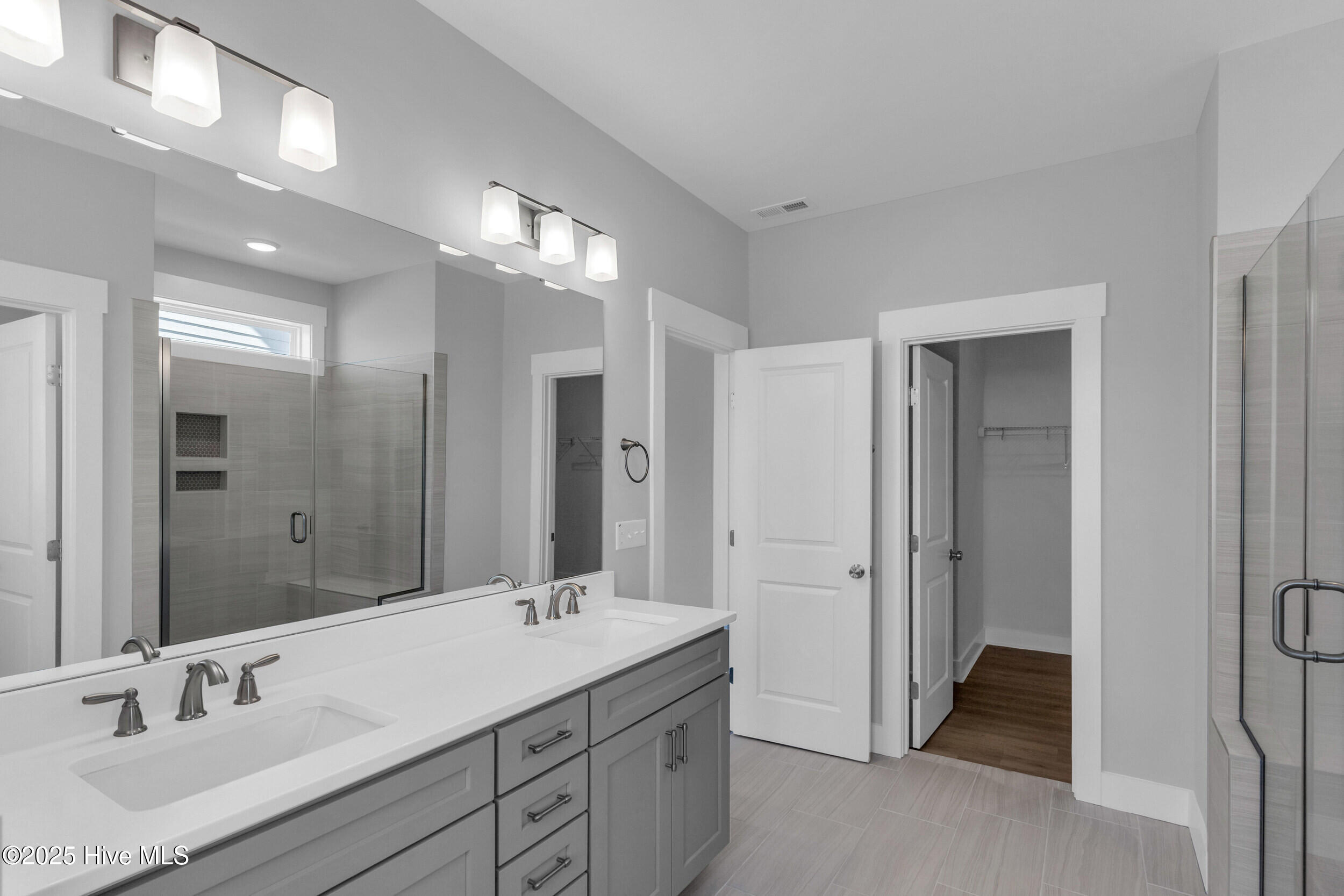 4045 Watersail Drive 133 Property Photo 31