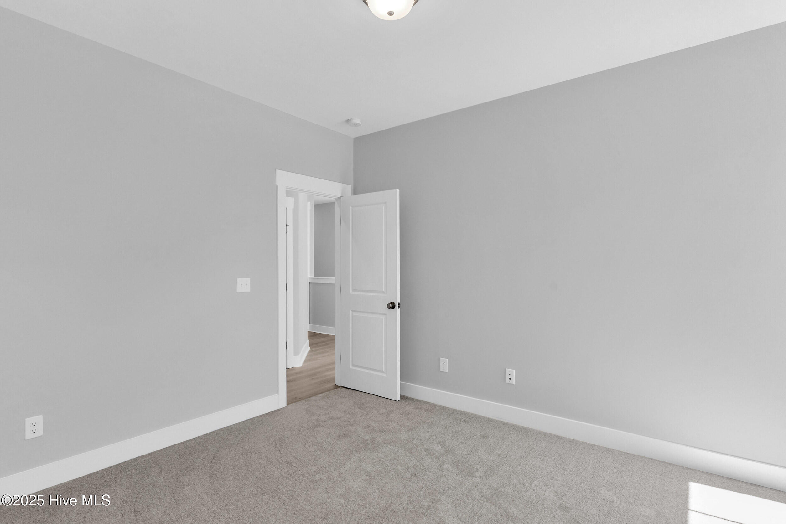 4045 Watersail Drive 133 Property Photo 34