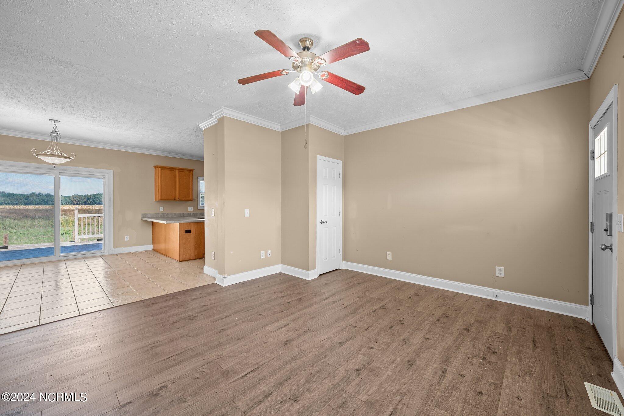 2855 Bell Arthur Road Property Photo 7
