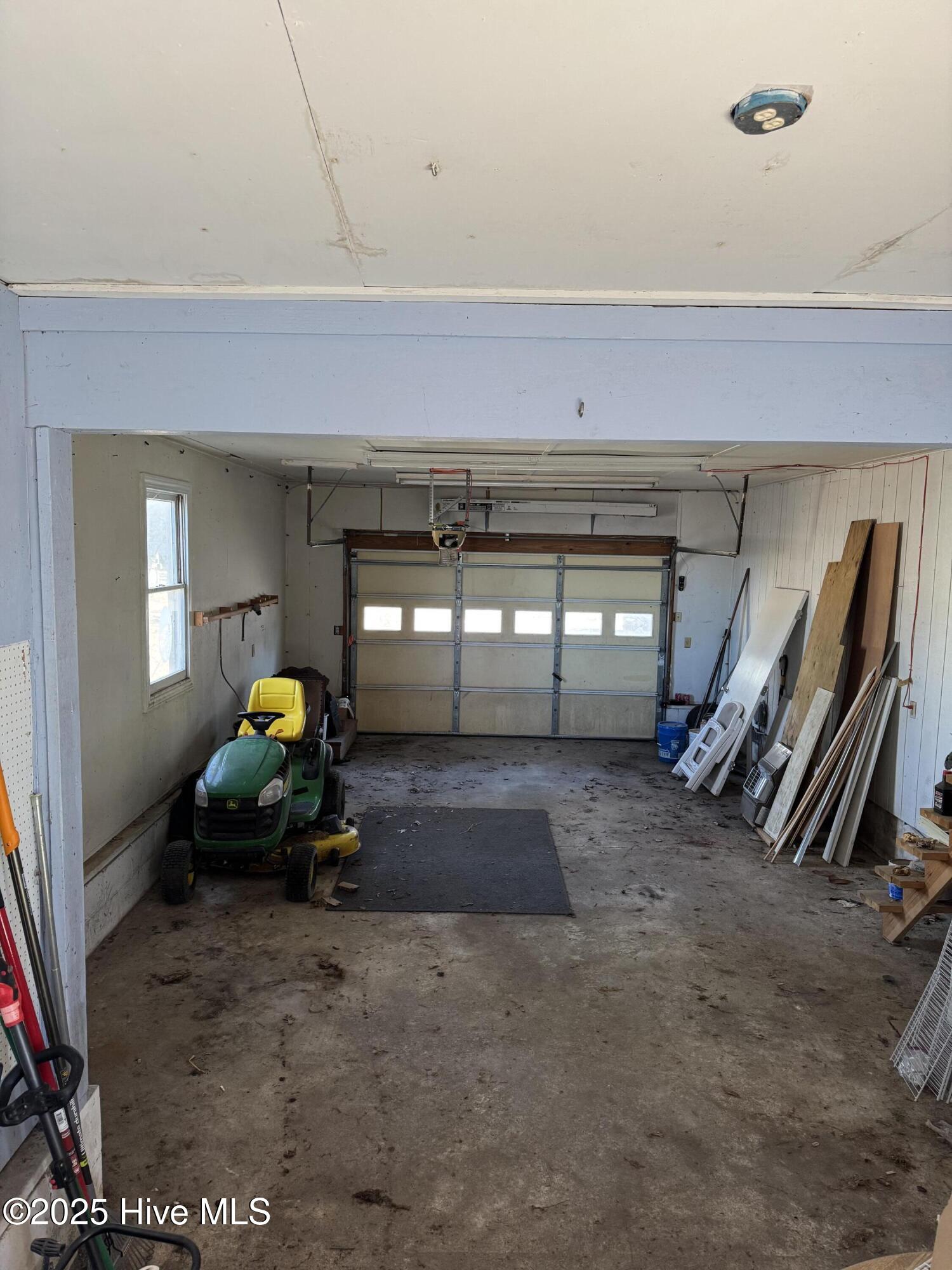 639 Crabtree Road Property Photo 14