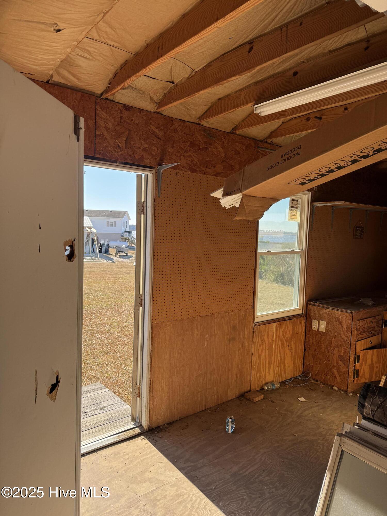 639 Crabtree Road Property Photo 16