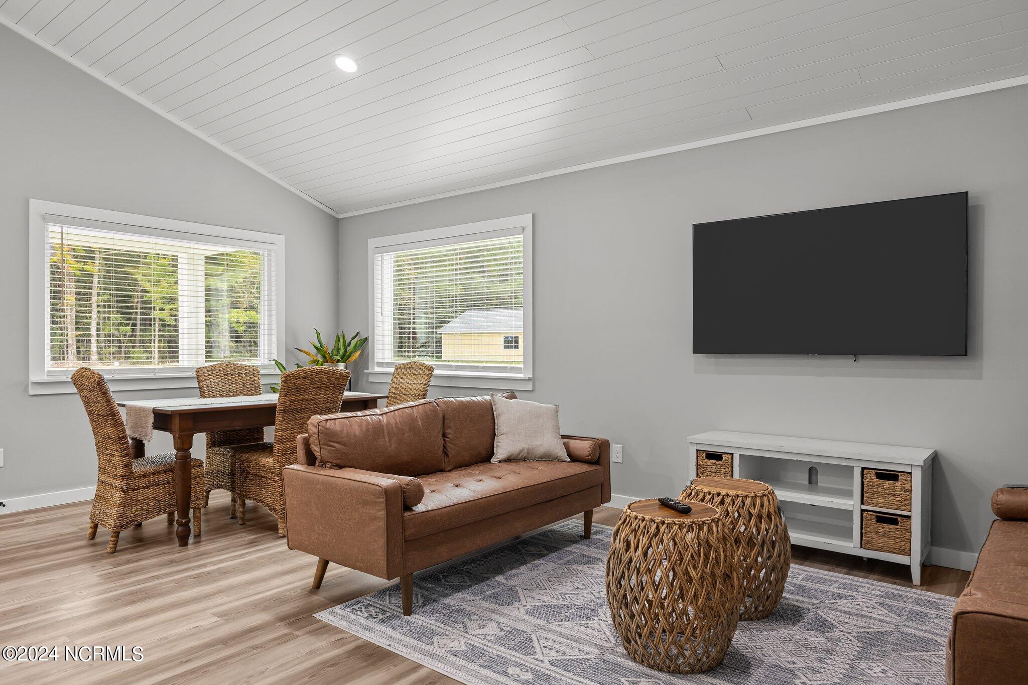 121 Long Pond Loop Property Photo 6