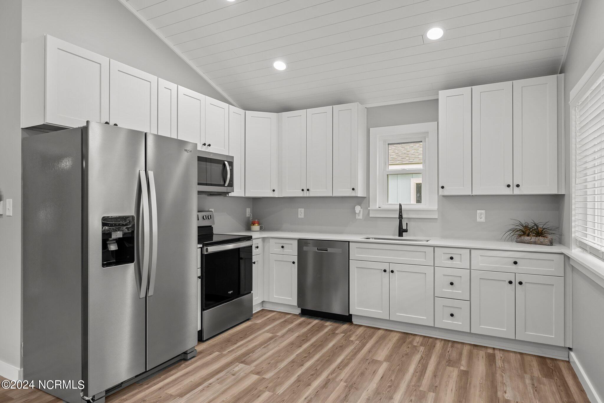 121 Long Pond Loop Property Photo 16