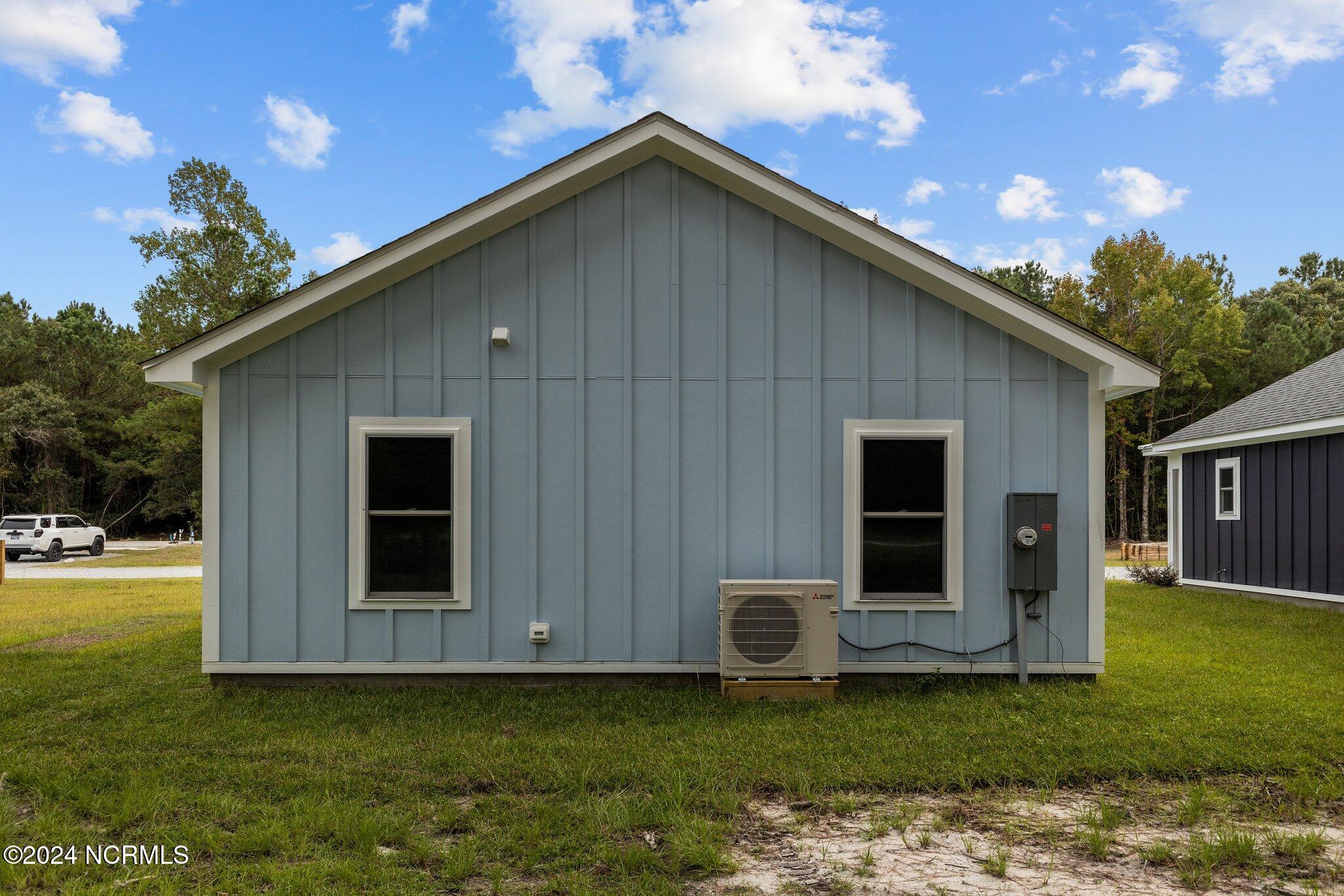 121 Long Pond Loop Property Photo 33