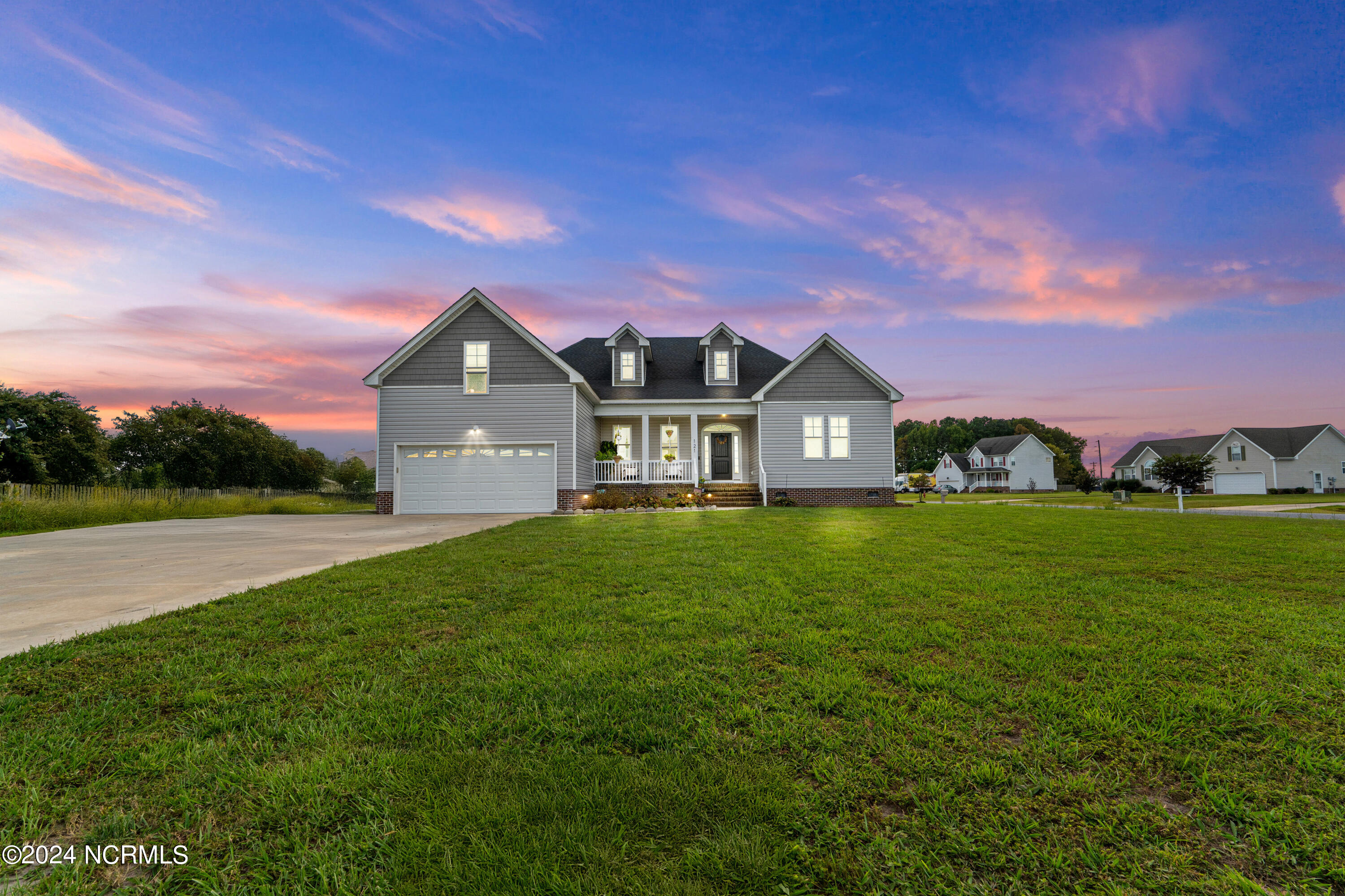 121 Lady Frances Way Property Photo 49