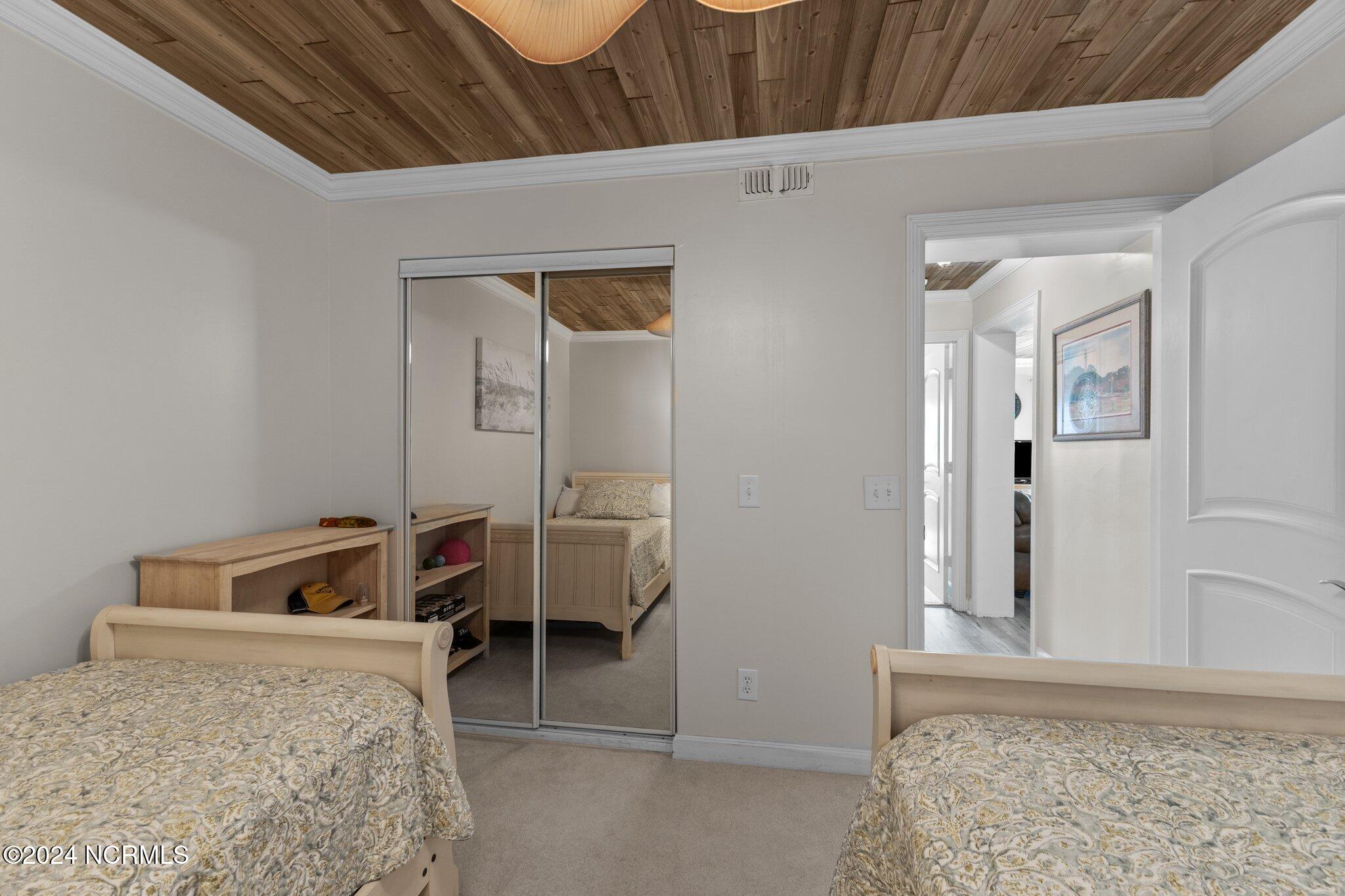 301 Commerce Way Road 127 Property Photo 12