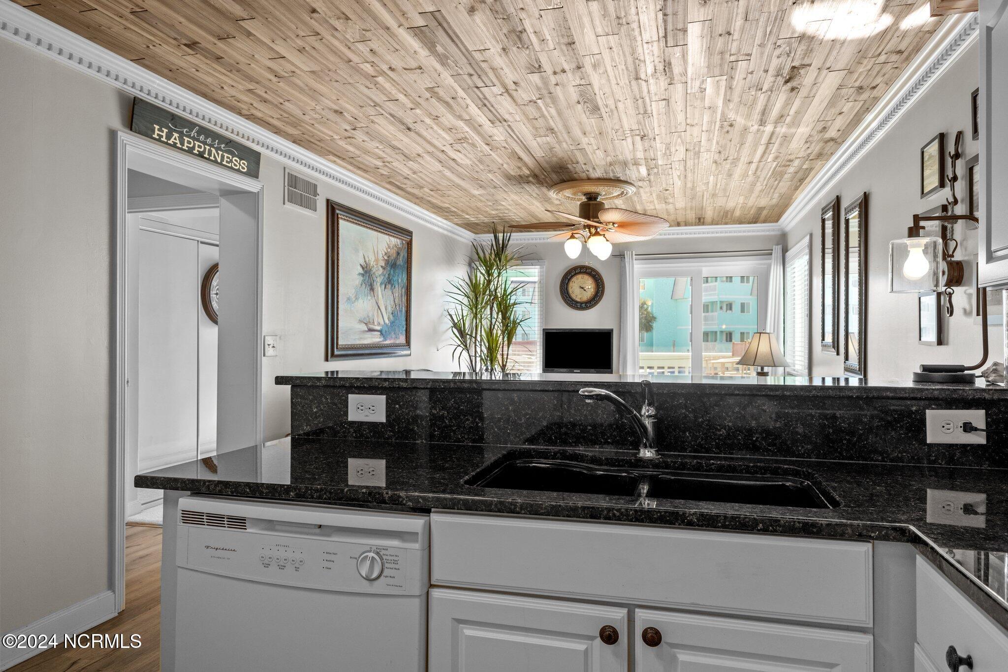 301 Commerce Way Road 127 Property Photo 18