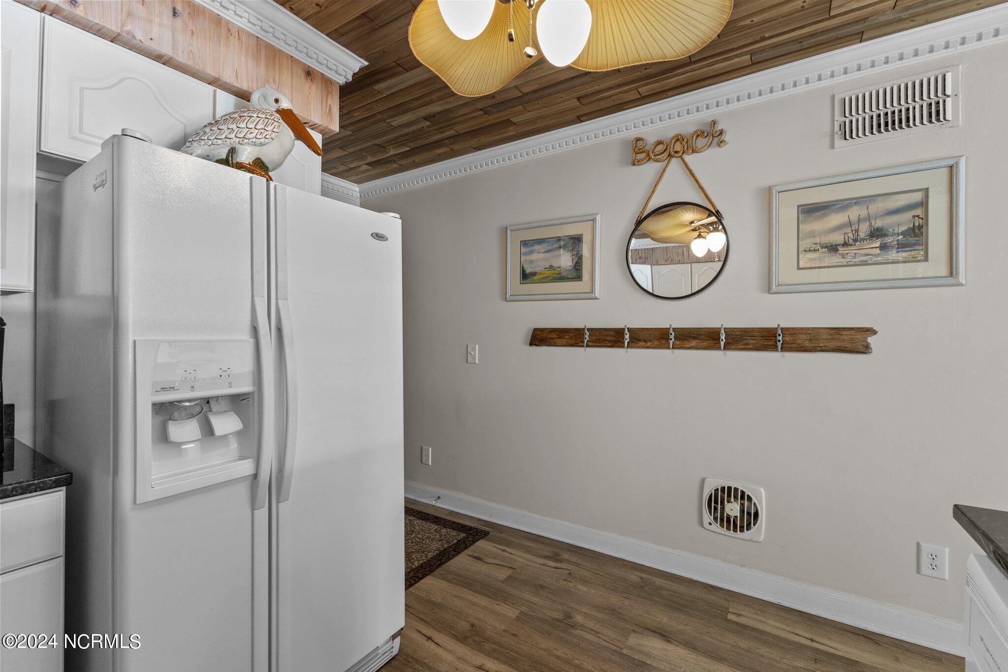 301 Commerce Way Road 127 Property Photo 20