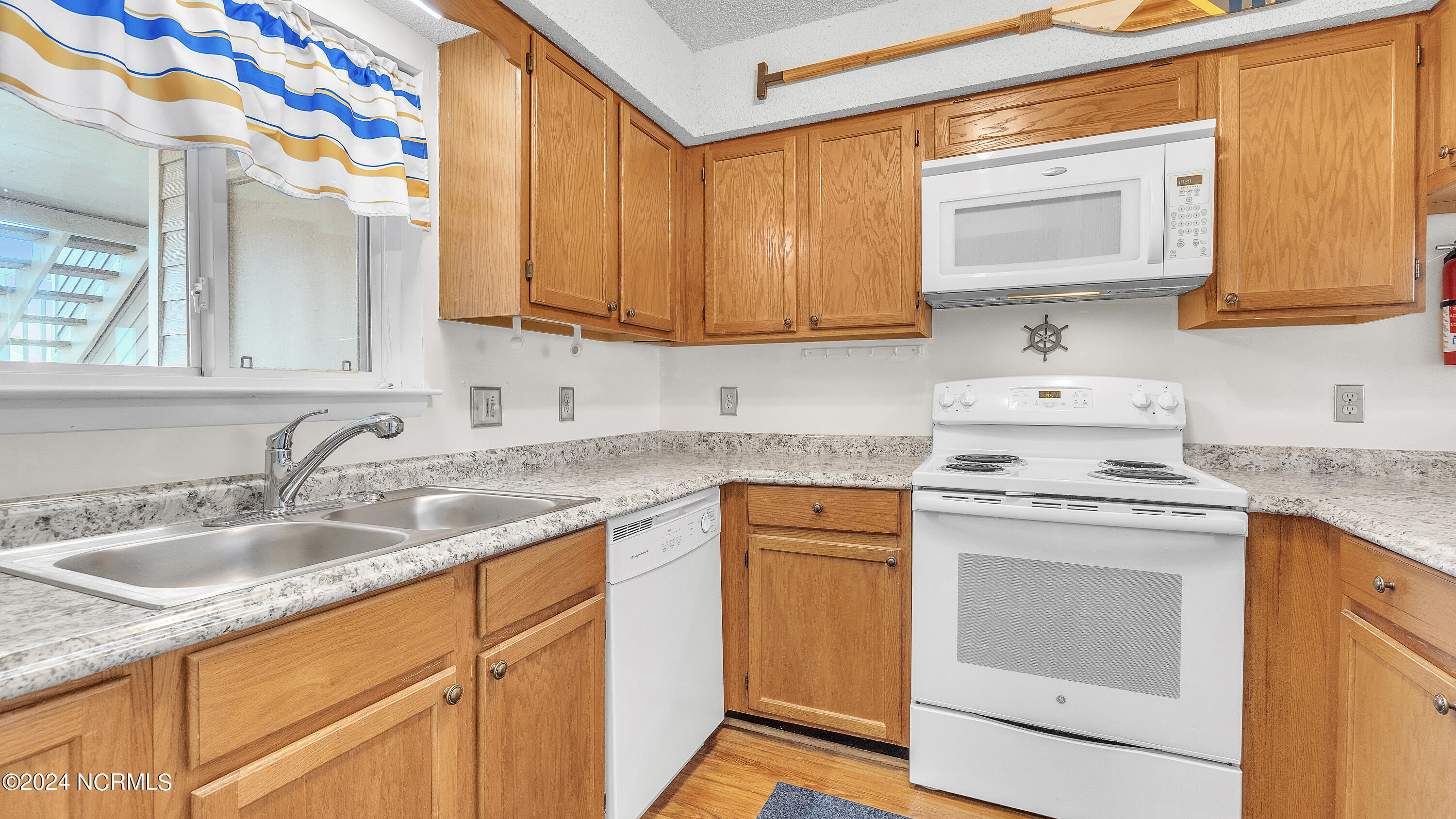 1000 Caswell Beach Road 1211 Property Photo 23
