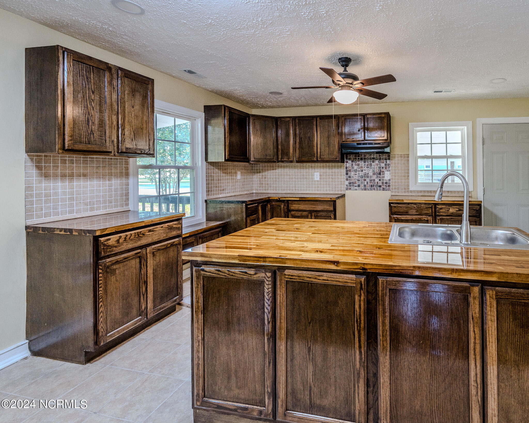 18 Clifford Road Property Photo 13