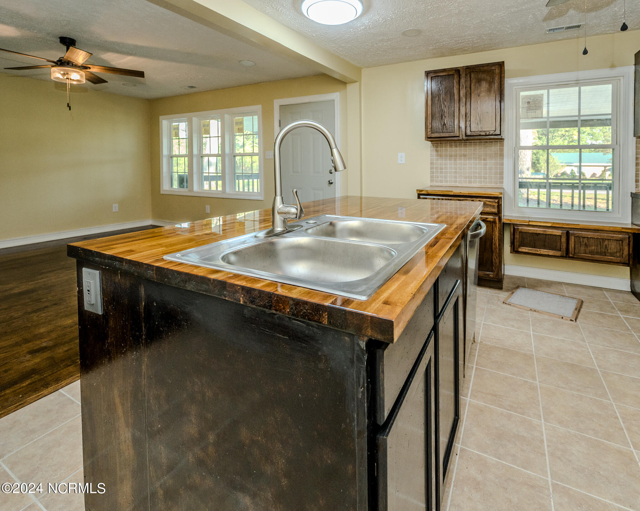 18 Clifford Road Property Photo 16