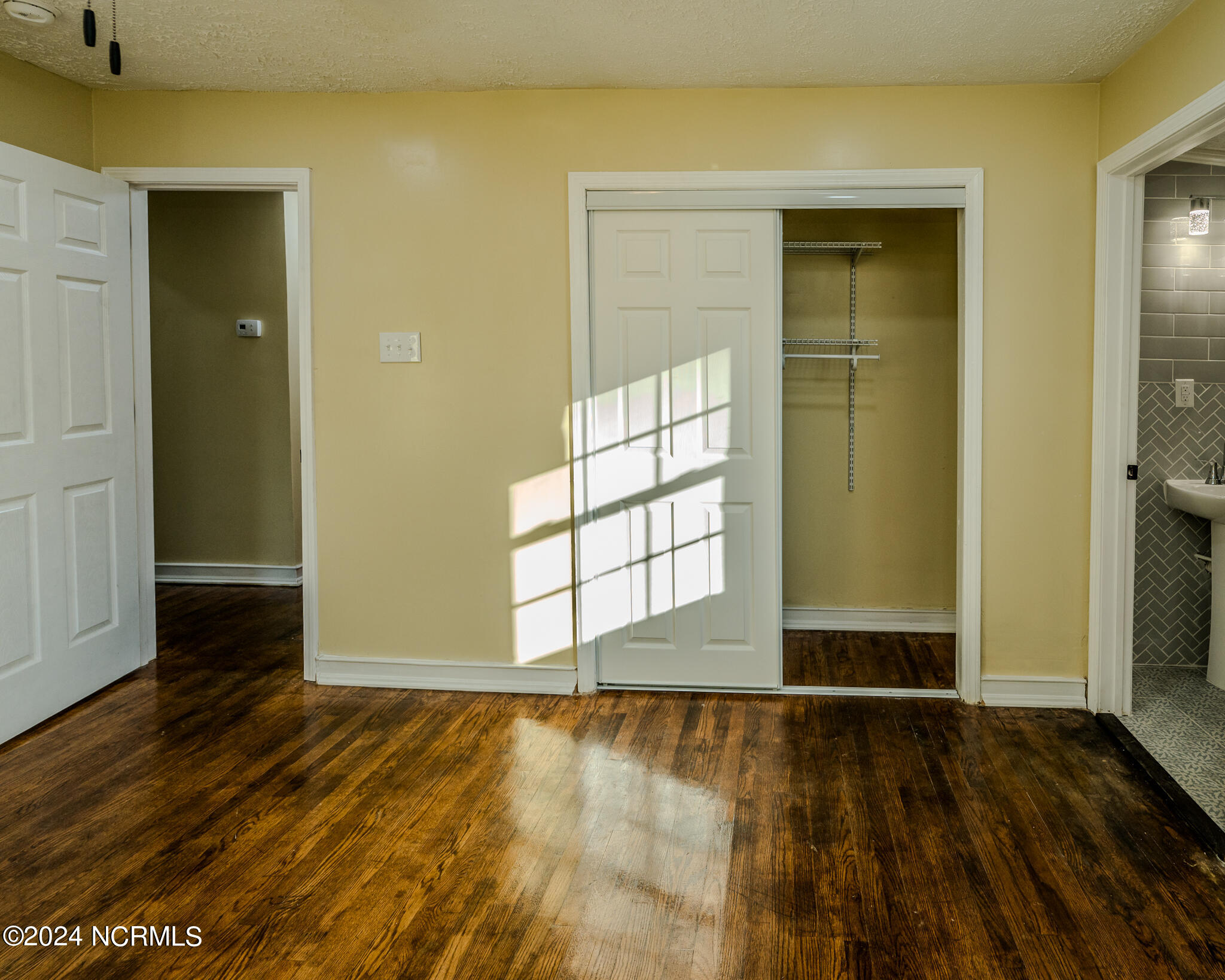 18 Clifford Road Property Photo 31