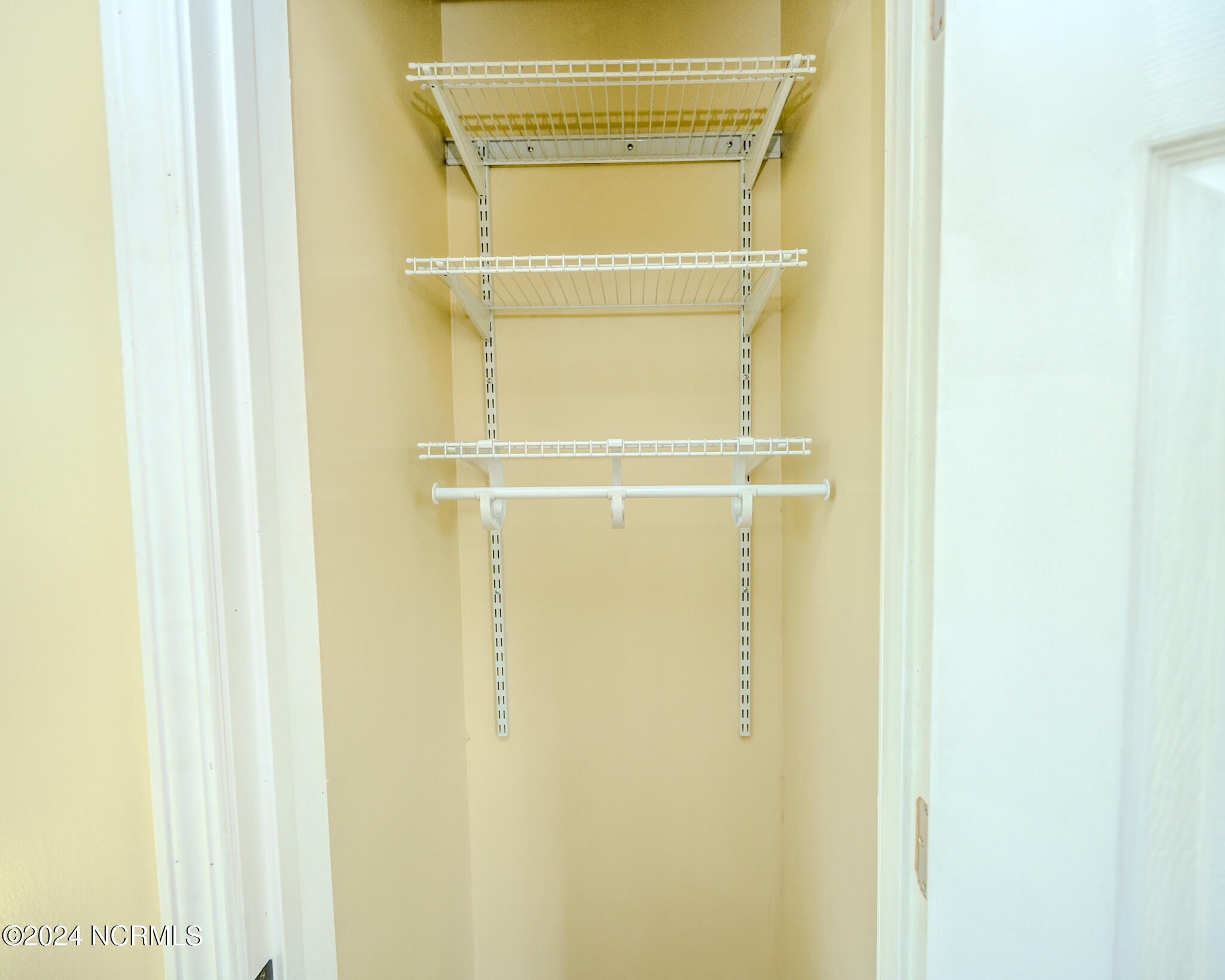 18 Clifford Road Property Photo 43