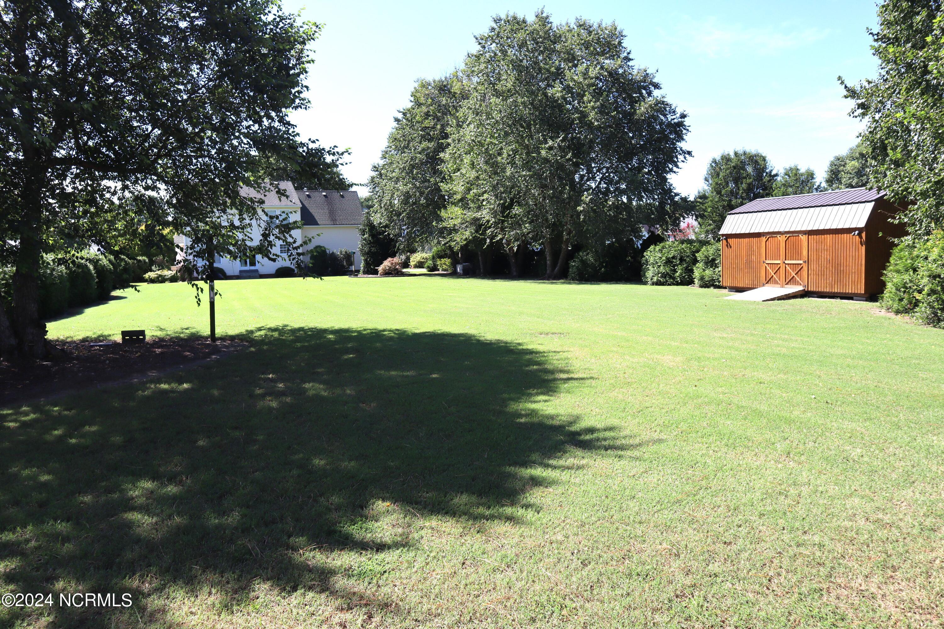 106 Barefoot Lane Property Photo 10
