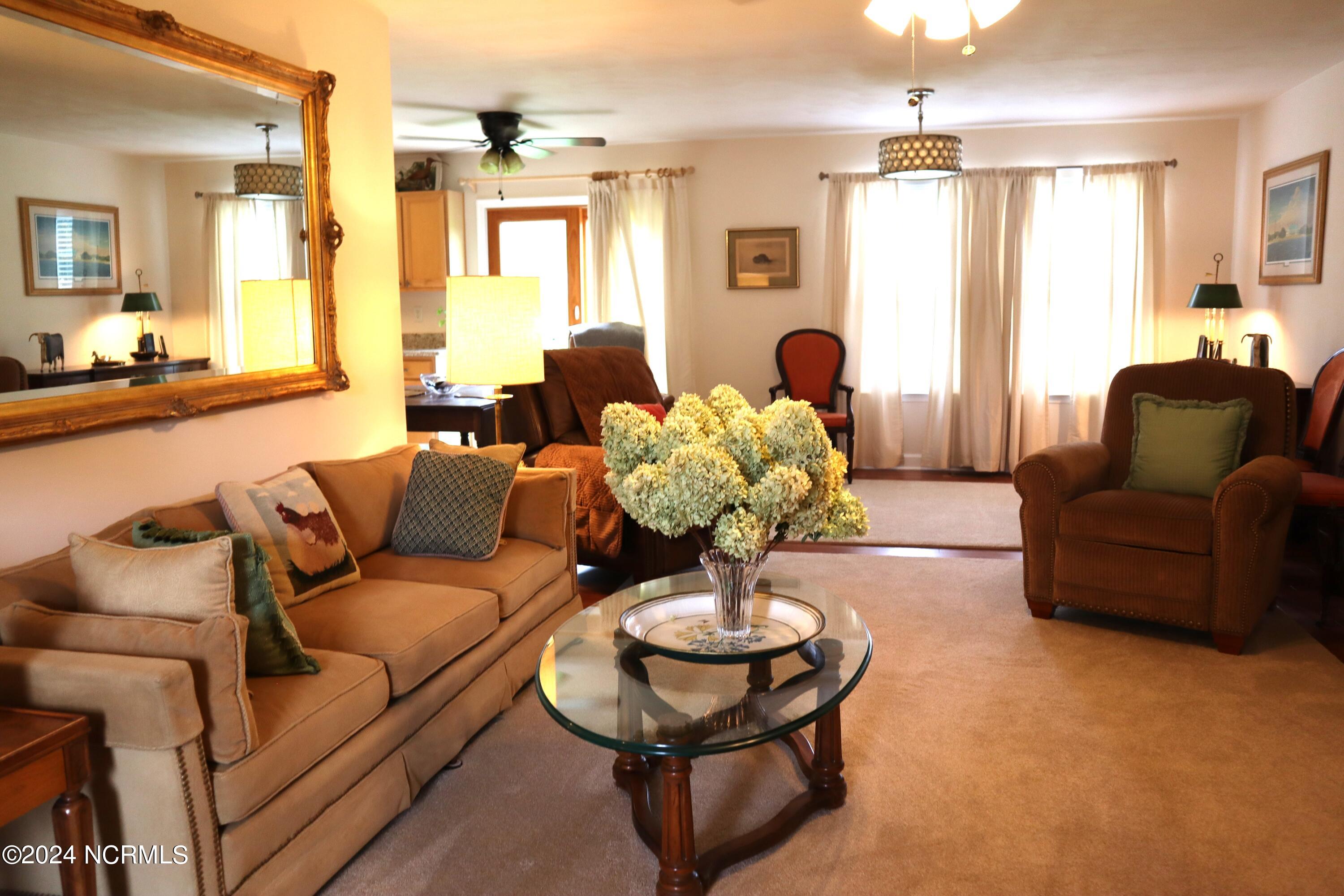 106 Barefoot Lane Property Photo 19
