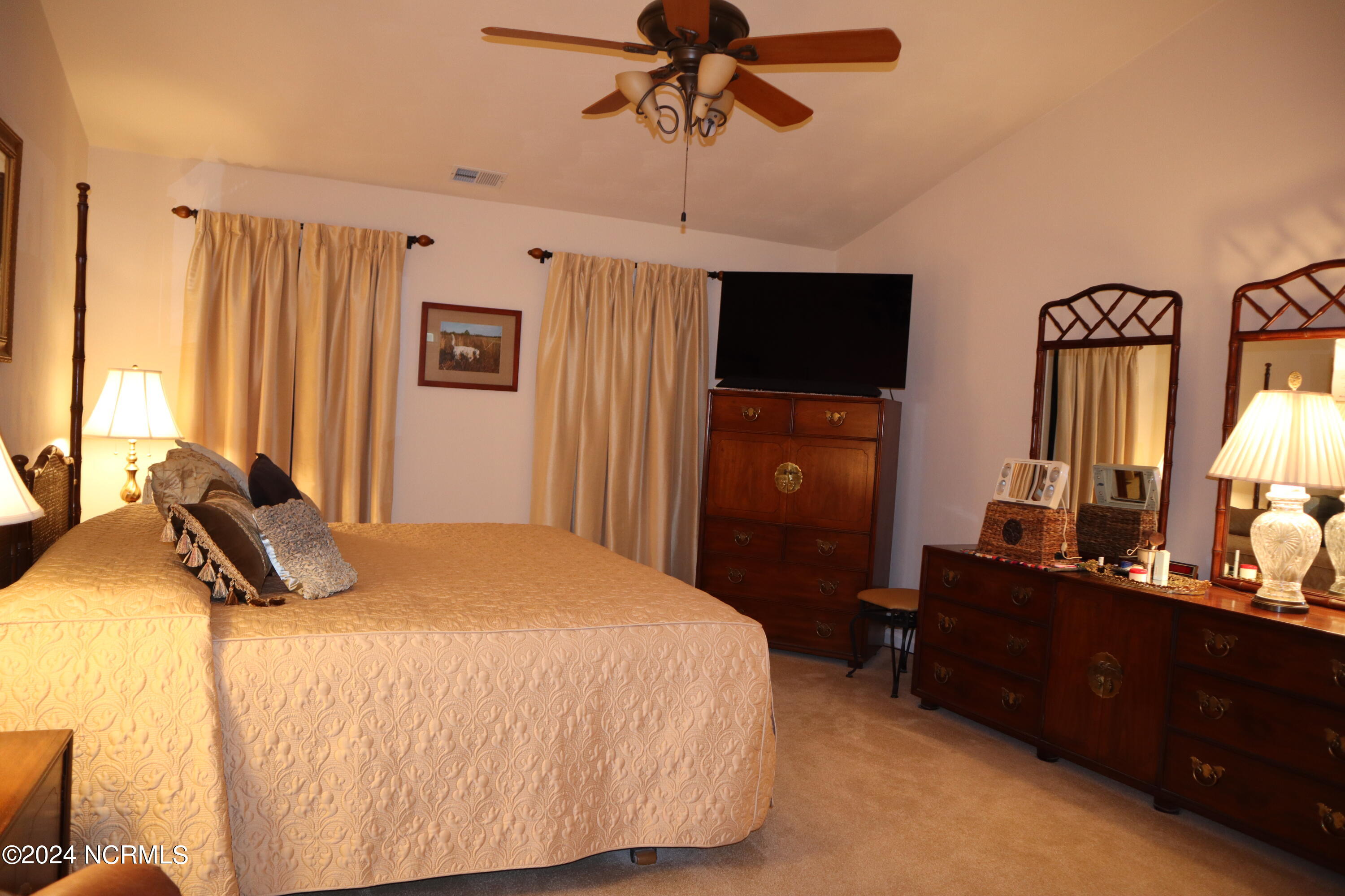 106 Barefoot Lane Property Photo 28