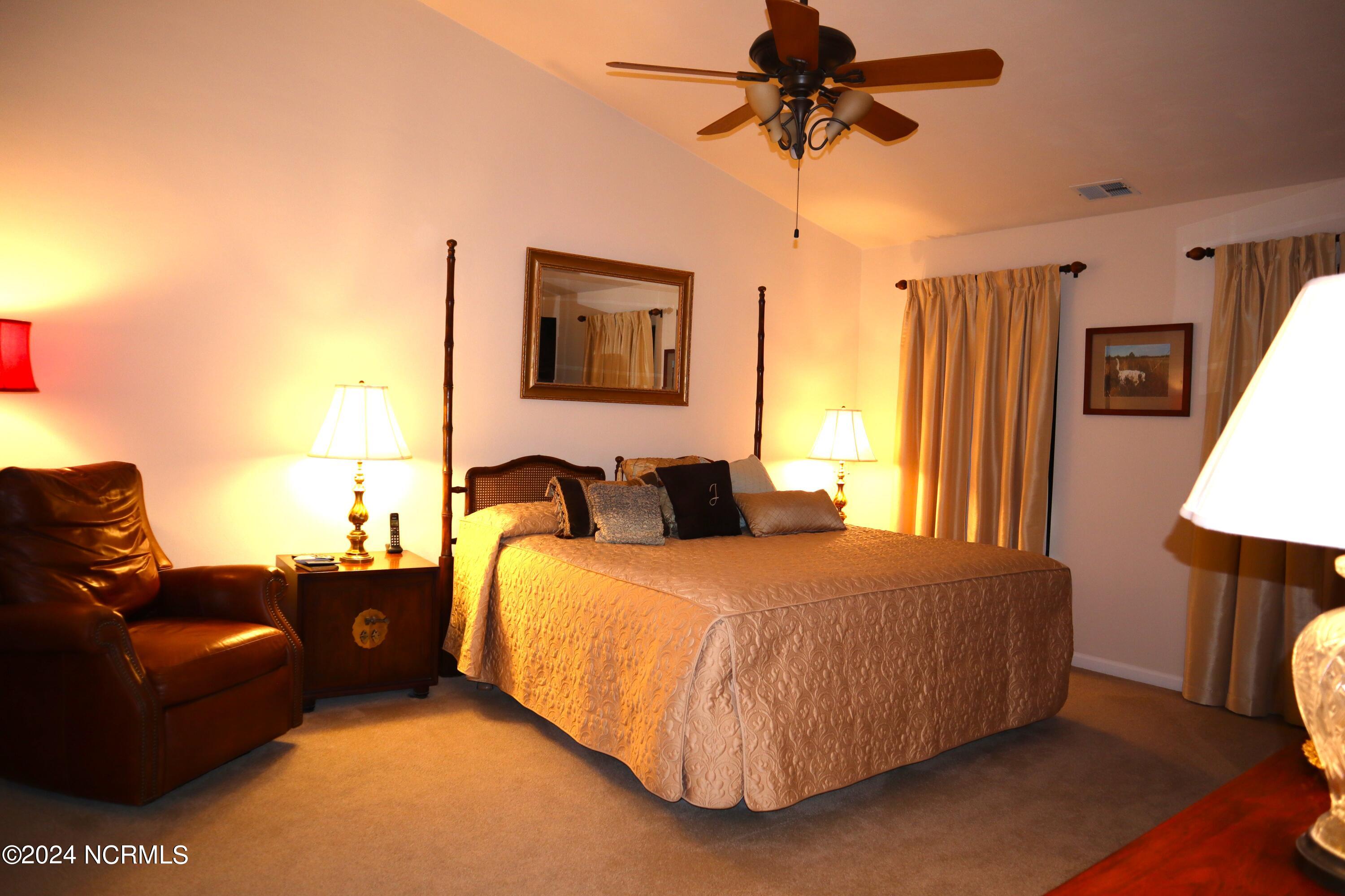 106 Barefoot Lane Property Photo 29