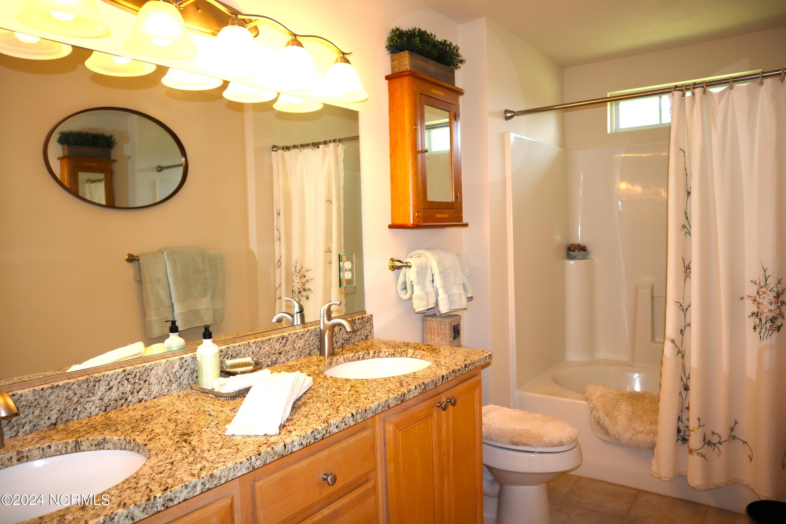 106 Barefoot Lane Property Photo 30