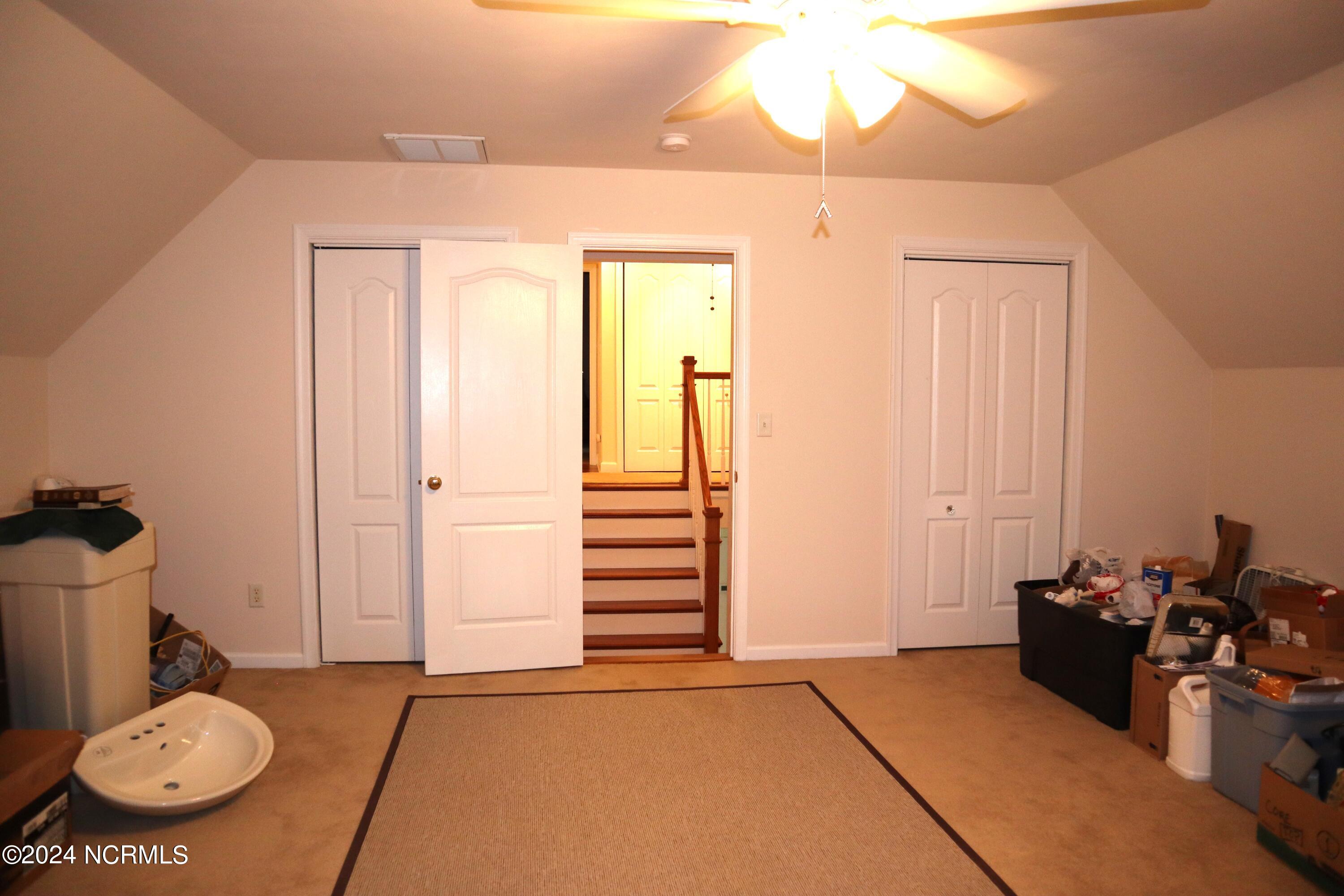 106 Barefoot Lane Property Photo 38