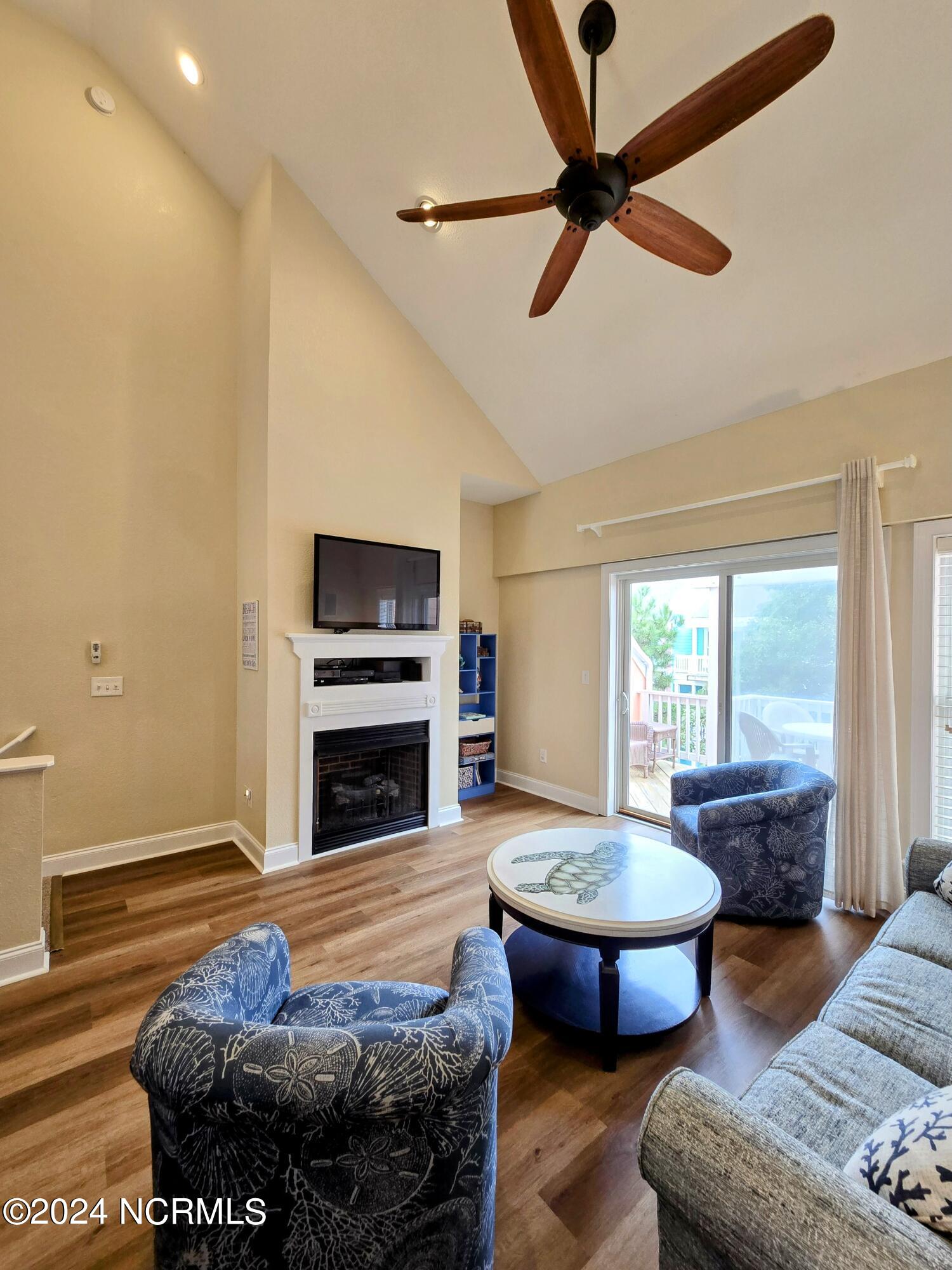 1111 Cambridge Road 308 B Property Photo 7