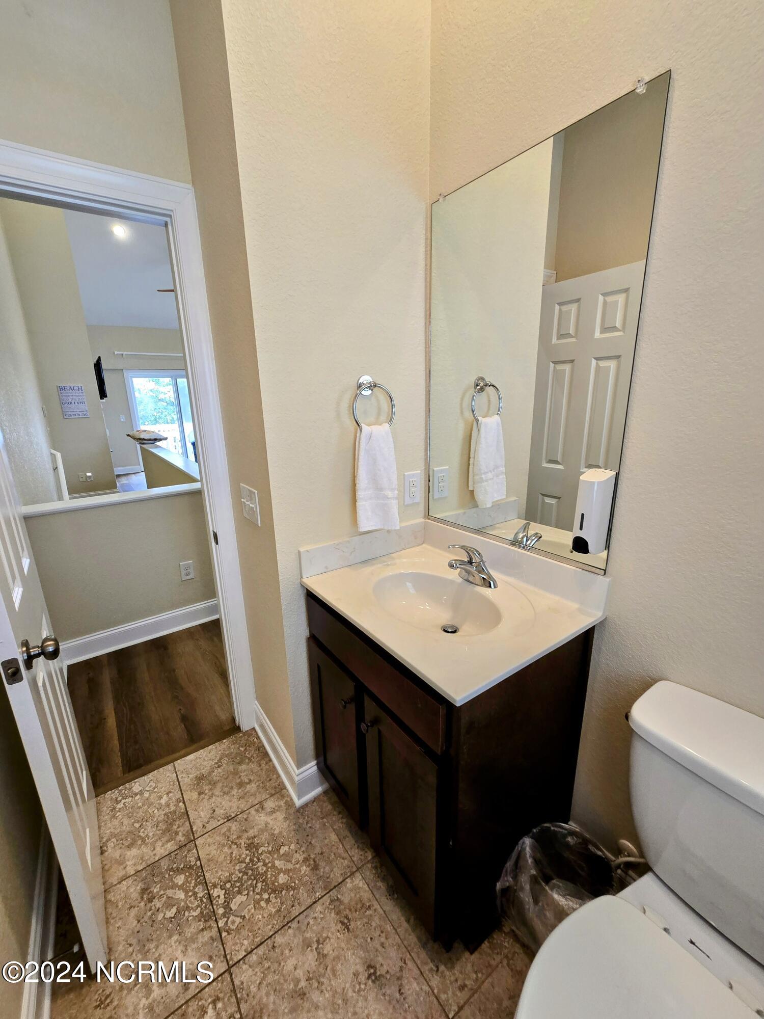 1111 Cambridge Road 308 B Property Photo 13