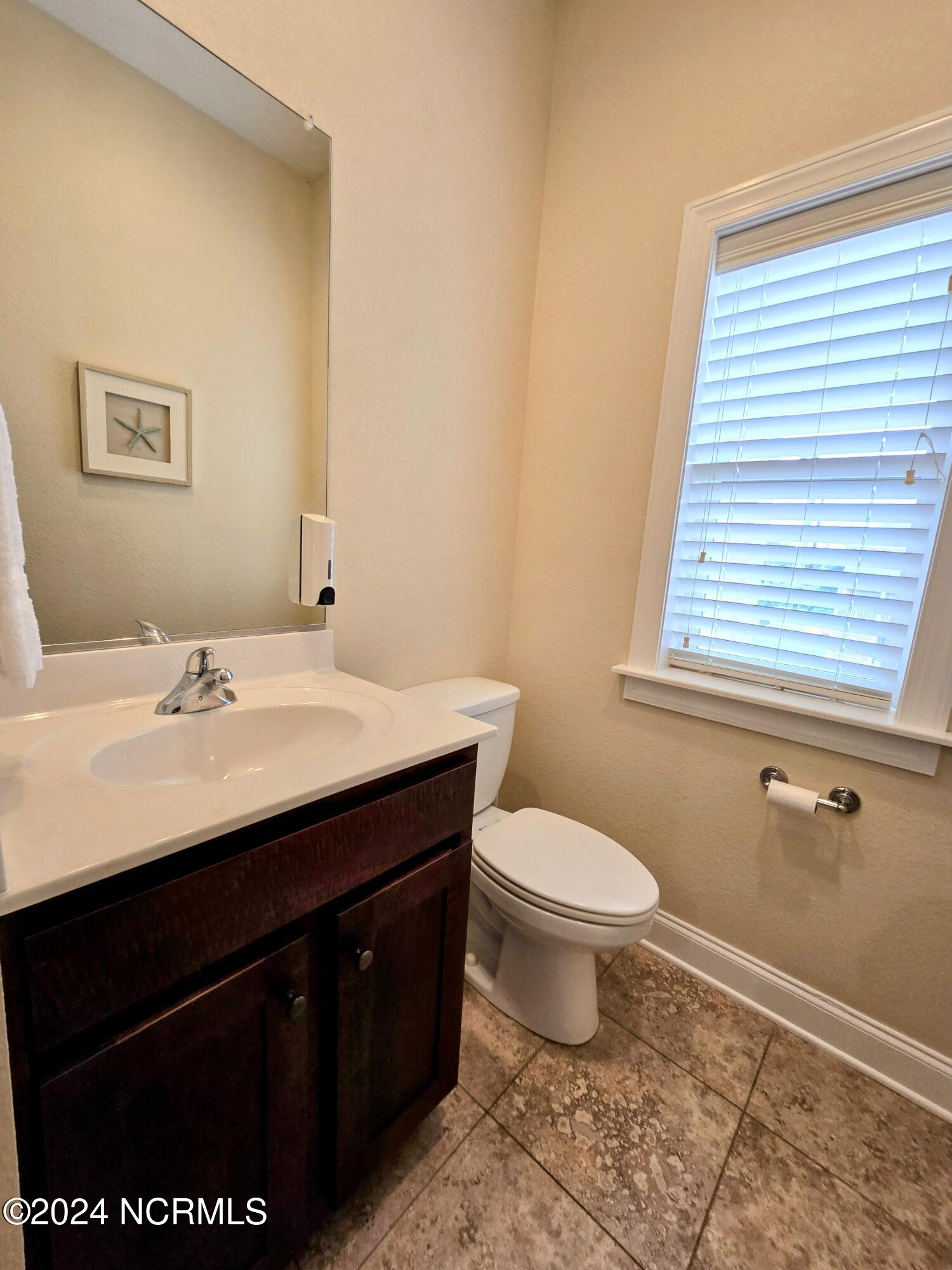 1111 Cambridge Road 308 B Property Photo 14