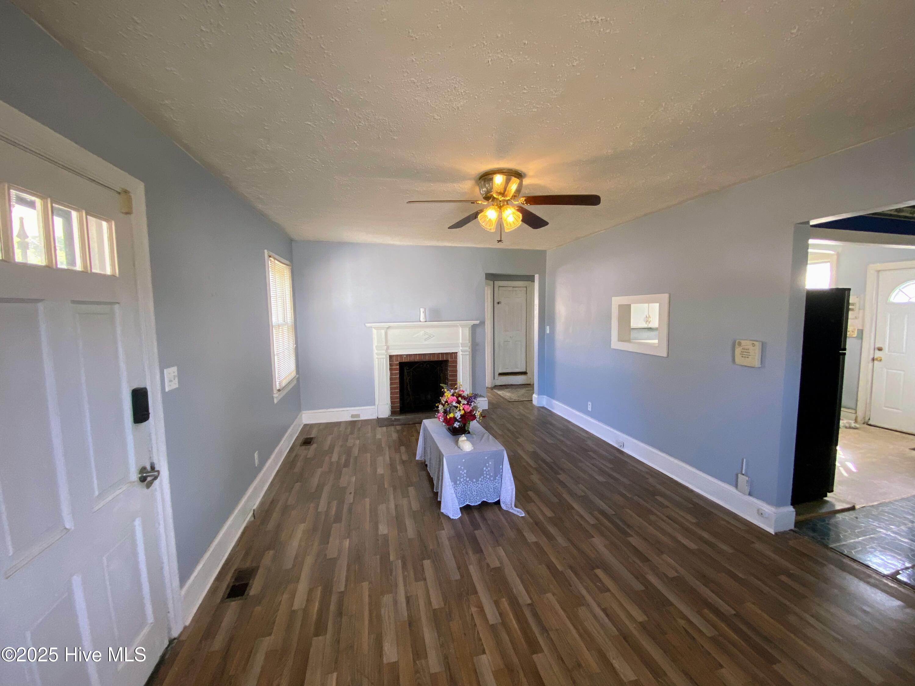 1217 Tarboro Street Property Photo 6