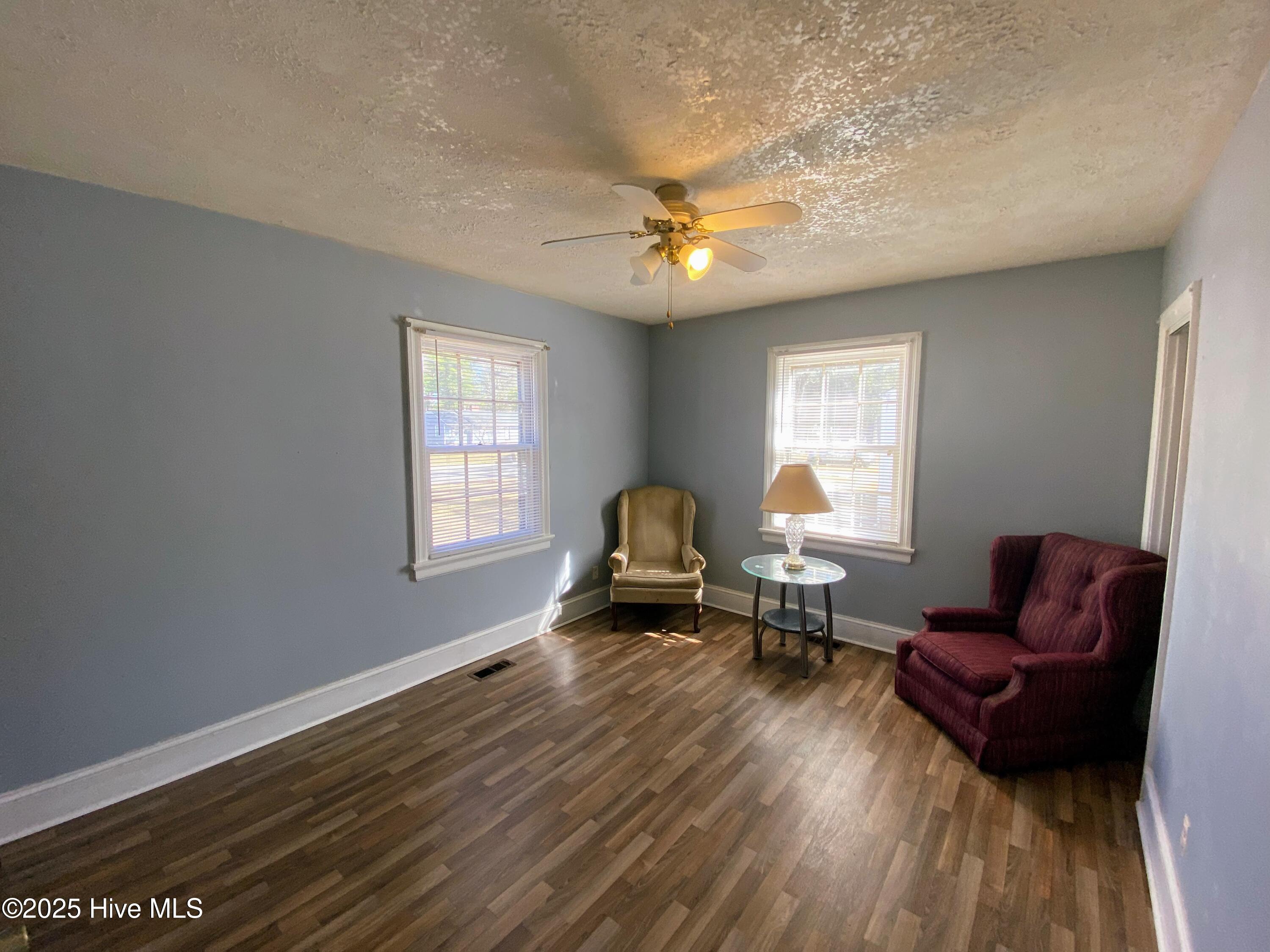 1217 Tarboro Street Property Photo 9