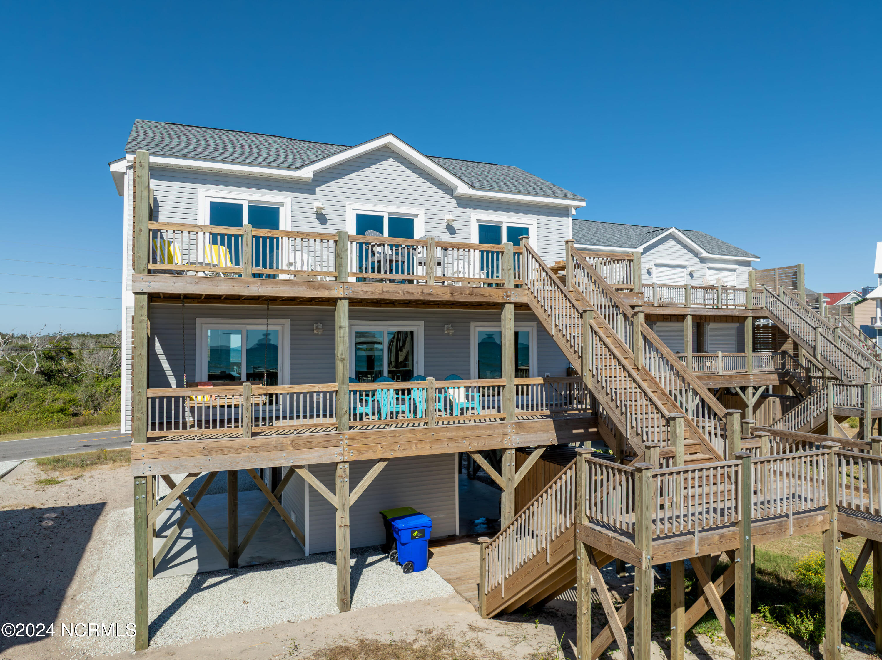 1016 New River Inlet Road Property Photo 8