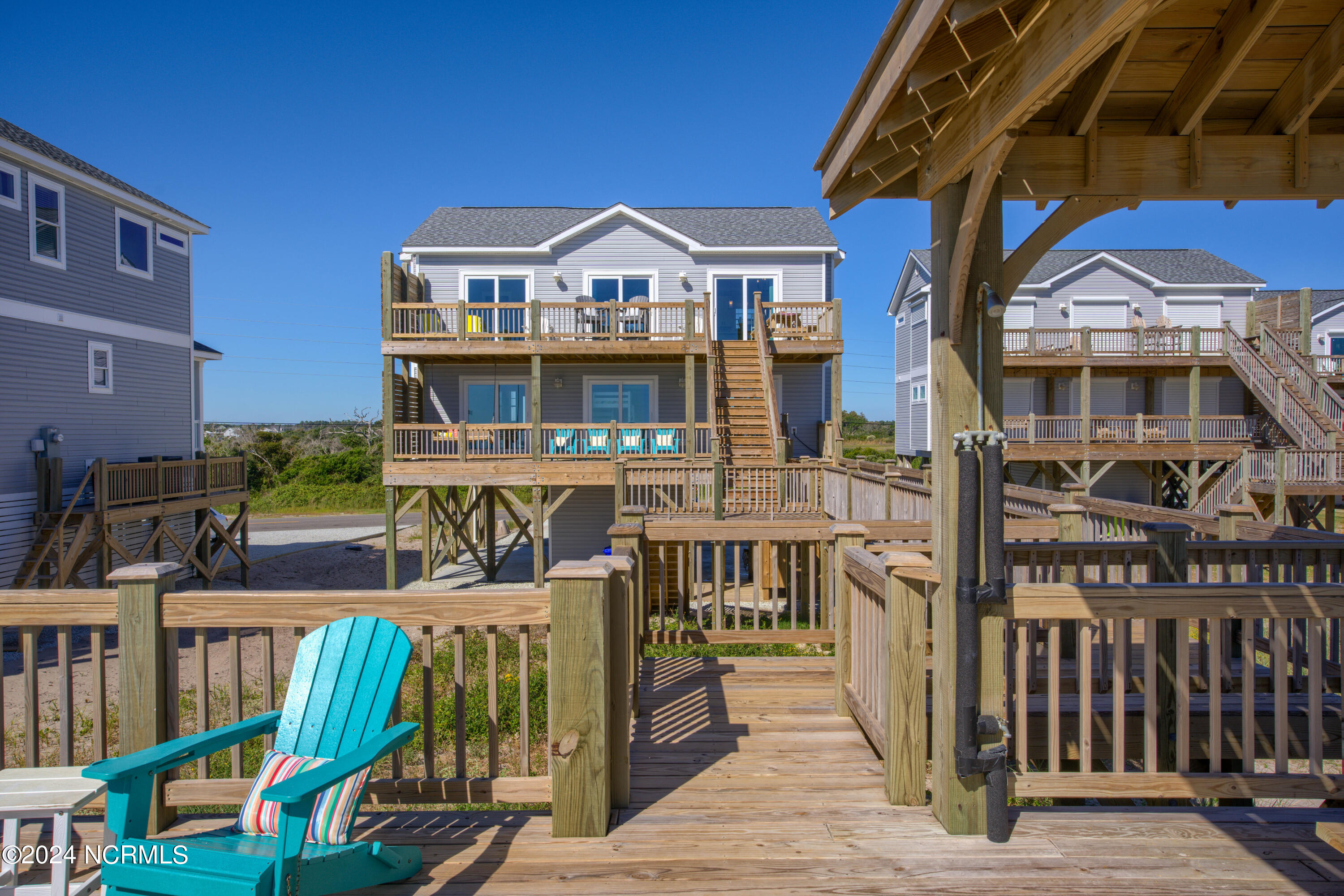 1016 New River Inlet Road Property Photo 11