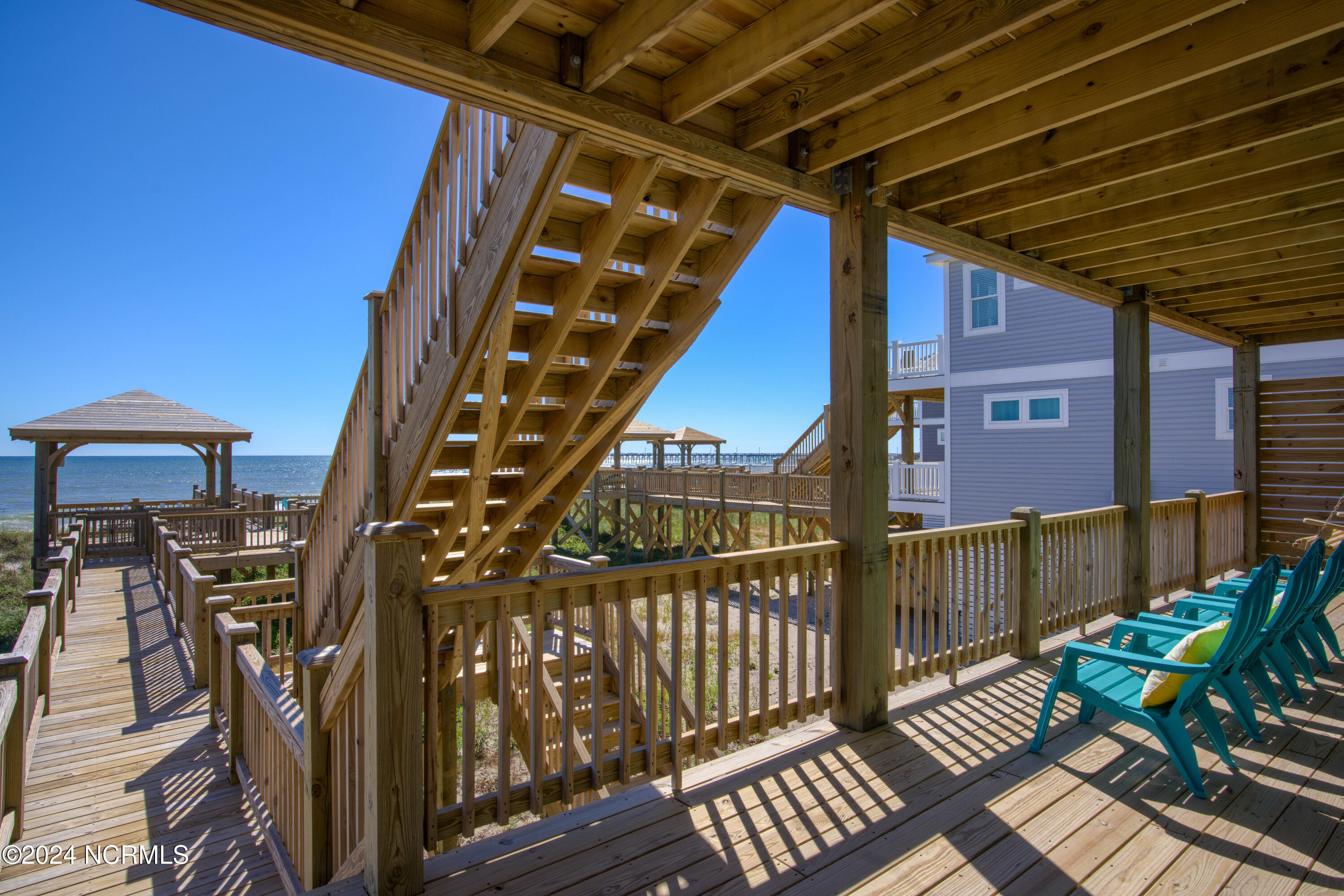 1016 New River Inlet Road Property Photo 17