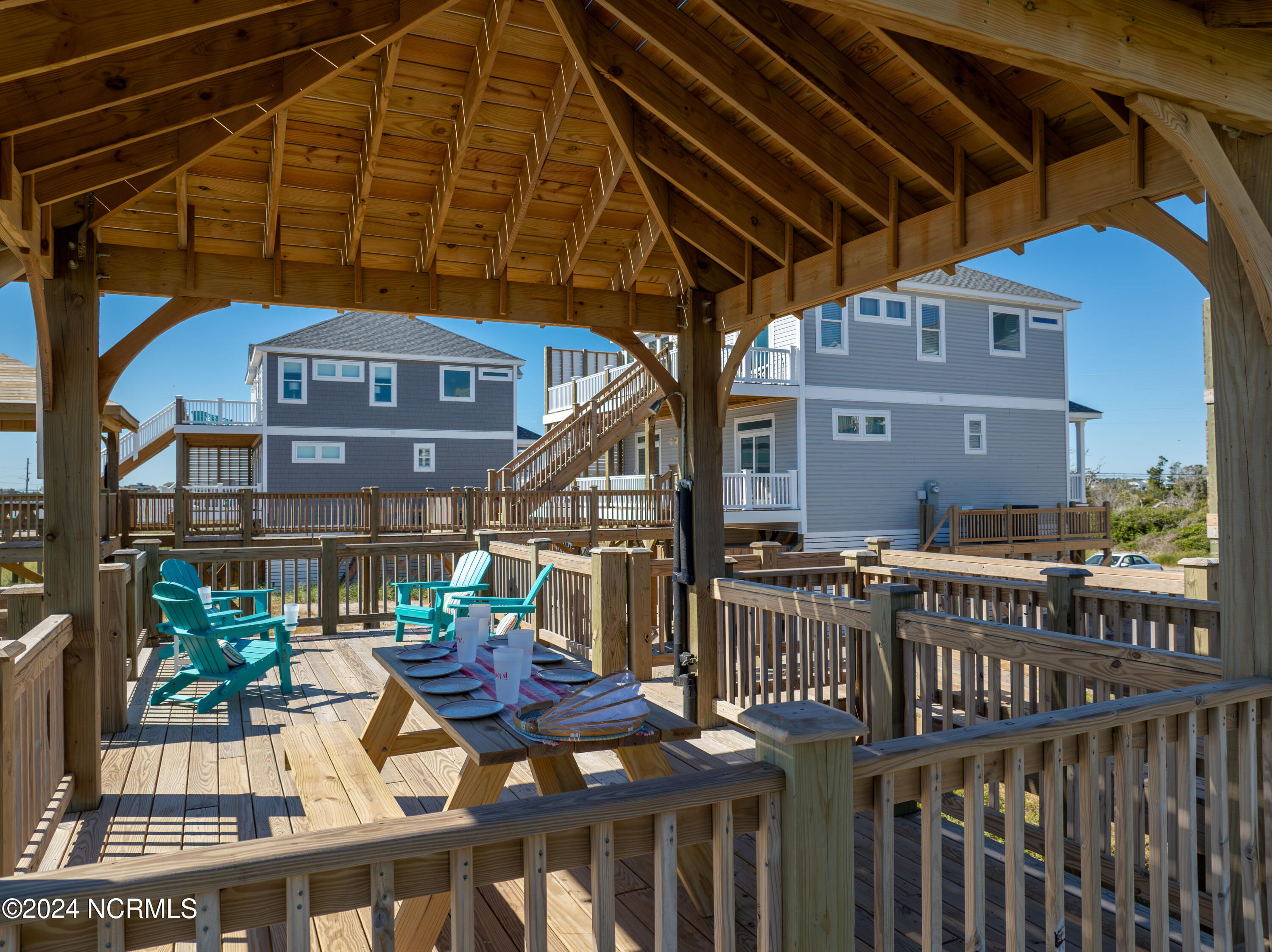 1016 New River Inlet Road Property Photo 24